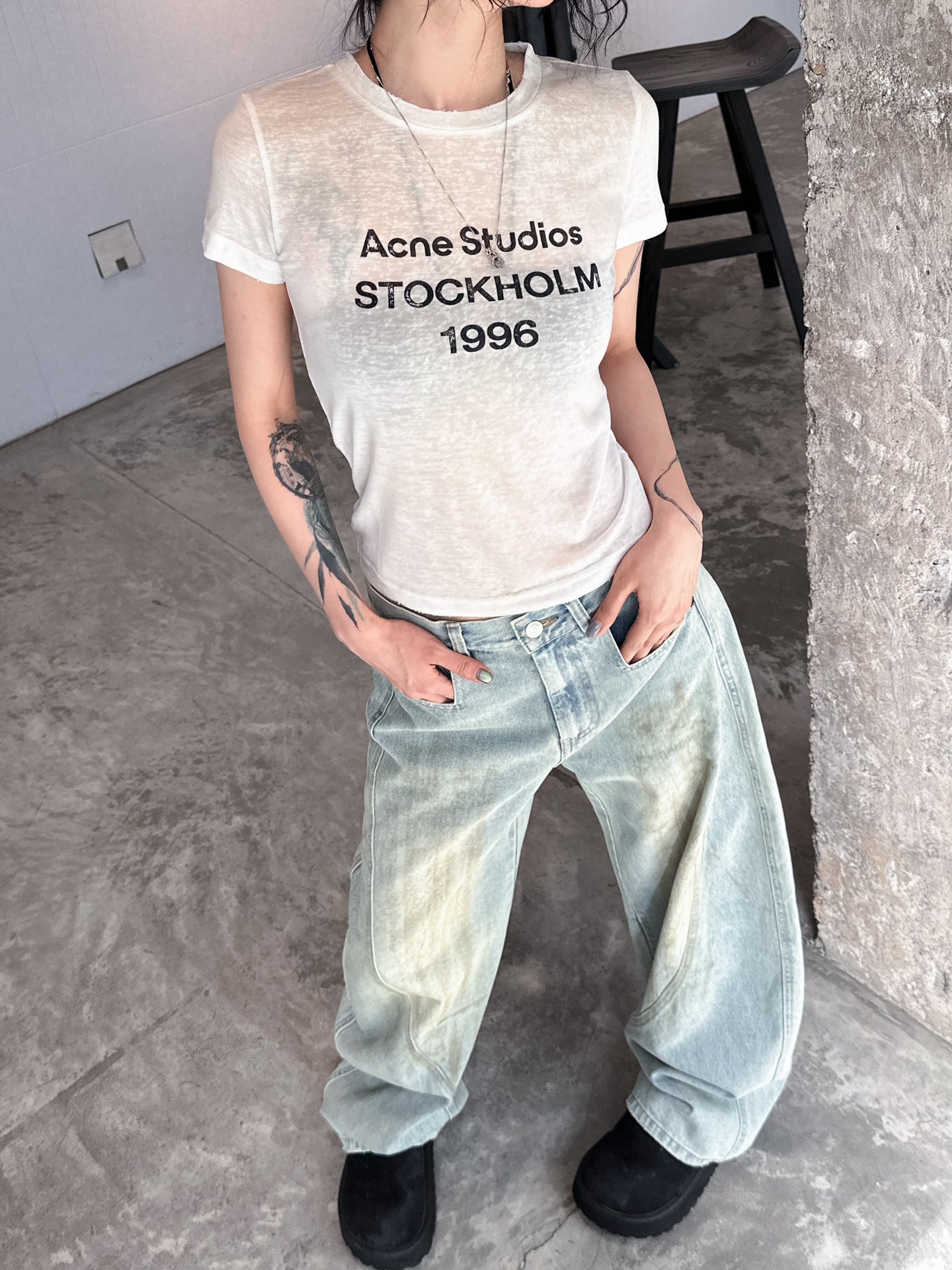  🆕ACNE｜新款印花洗水小版T，76%天丝面料  24%涤。柔软修身，舒适清爽。胸前经典字母印花简约百