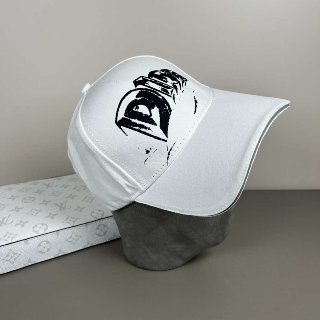 NO:223957,[DIOR] New simple baseball caps with volume, new models are shipped, big brands are super easy to match, buy them quickly!  Hat Straw Hat Fisherman Hat Baseball Hat Knitted Hats, Hats, Dior, Dior, espadrilles, hats19860909【DIOR迪奥】新款走量简约棒球帽,新款出货,大牌款超好搭配,赶紧入手！帽子草帽渔夫帽棒球帽针织帽,帽子,dior,dior,espadrilles,hats,hat