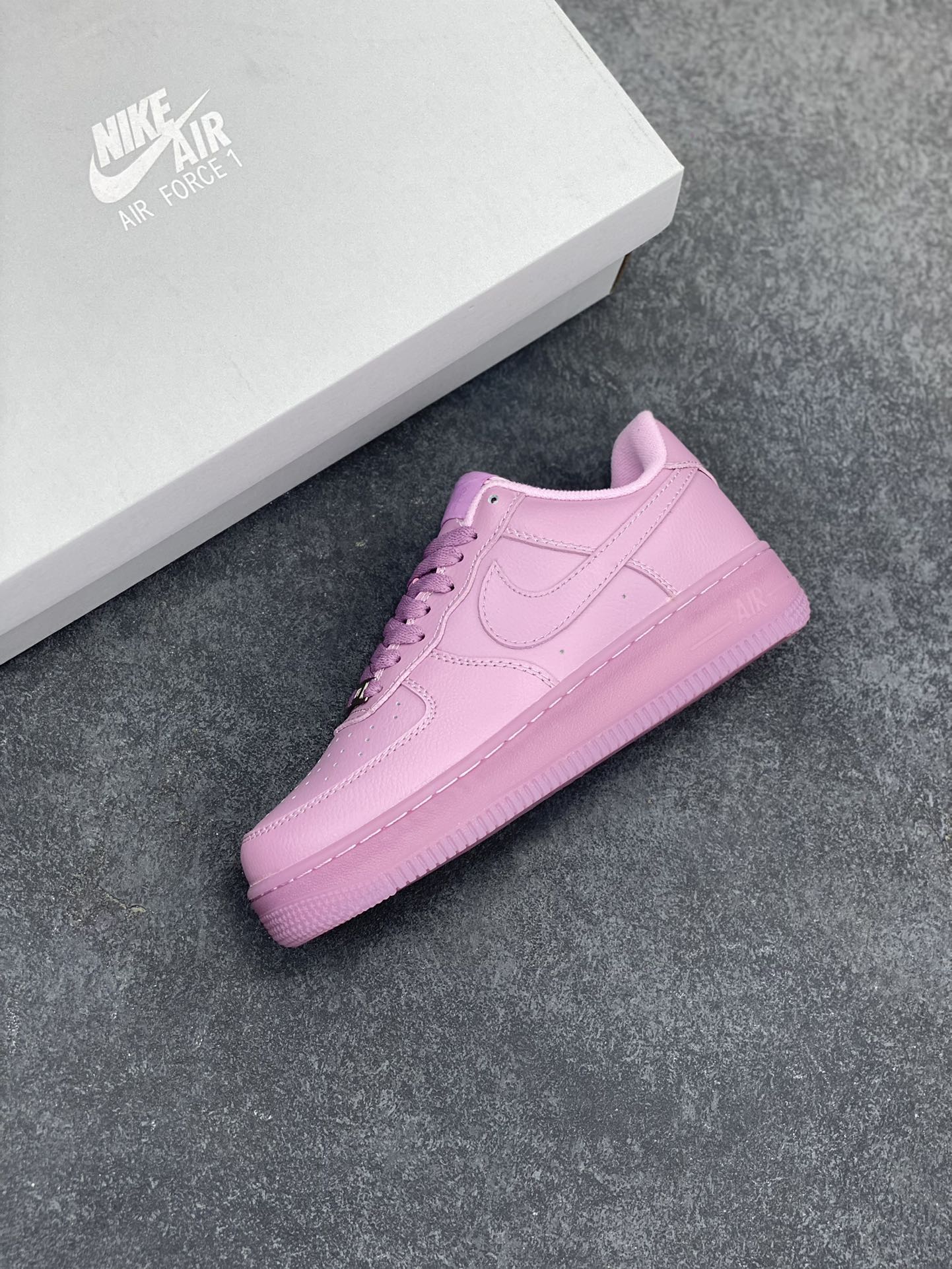 图片[7]-Nike Air Force 1 07 low空军一号 荔枝纹水晶 板鞋 原楦头原纸板 打造纯正空军版型#专注外贸渠道 全掌内置蜂窝气垫 #原盒配件 原厂中底钢印、拉帮完美 货号：CZ8065-800 尺码：36 36.5 37.5 38 38.5 39 40 40.5 41 42 42.5 43 44 44.5 45-选品中心