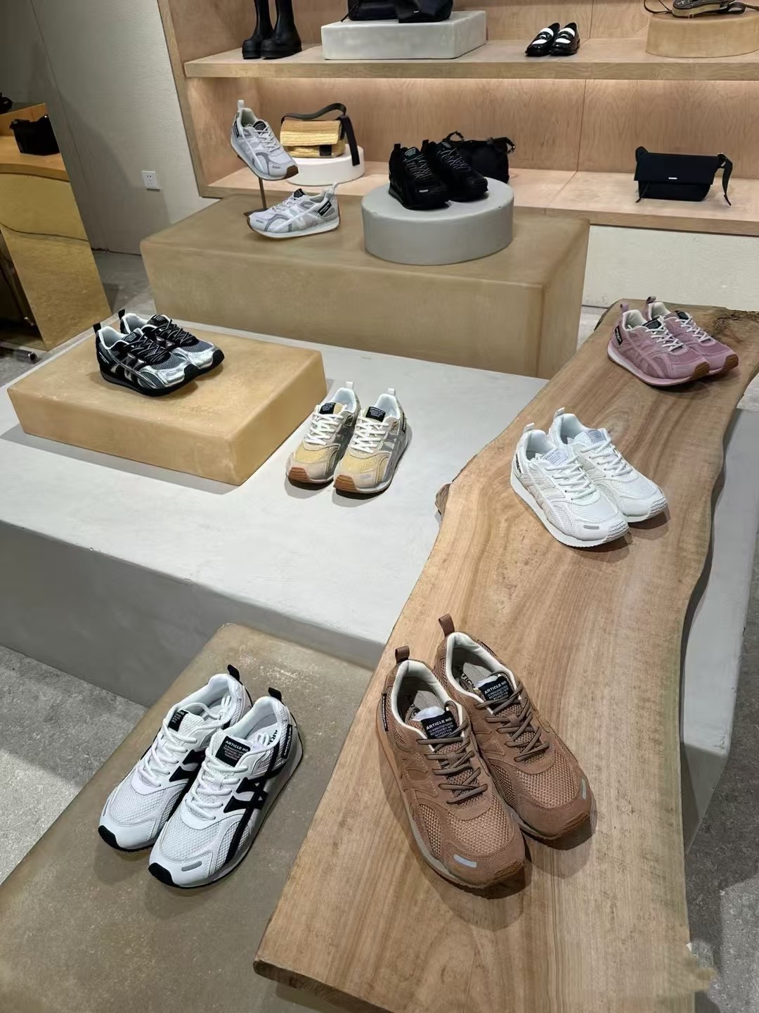 NO:262014,Foot pictures, casual shoes/sports shoes, sneakers19860909上脚图,休闲鞋/运动鞋,sneakers,Women's Shoes