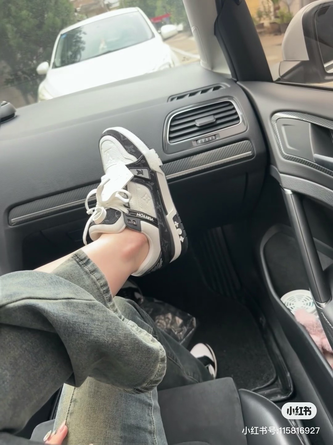 NO:232080,Model foot pictures, casual shoes/sports shoes, sneakers19860909模特上脚图,休闲鞋/运动鞋,sneakers,Women's Shoes