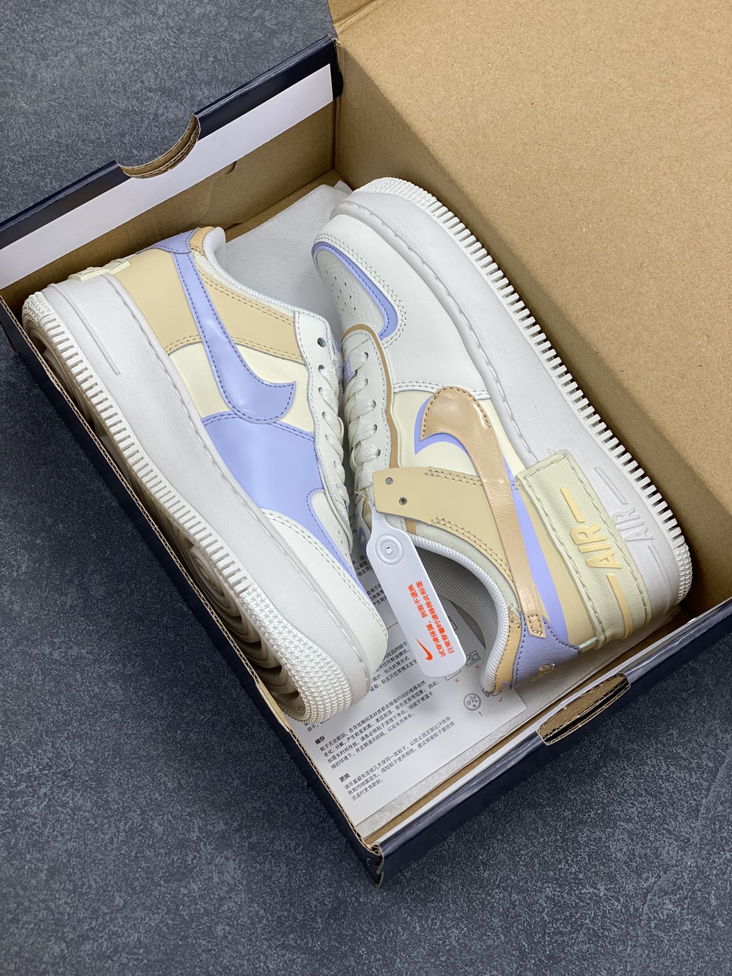 图片[9]-NK Air Force 1 Shadow 轻量增高低帮百搭板鞋\”拼接马卡龙\” 全新少女系解构主义设计双层轻量EVA发泡中底+防滑RB橡胶外圈底鞋底 原楦头原纸板 打造纯正空军版型 专注外贸渠道 全掌内置蜂窝气垫 原盒配件 原厂中底钢印、拉帮完美 货号： DZ1847-114 尺码：35.5 36 36.5 37.5 38 38.5 39 40 40.5 41 42-选品中心