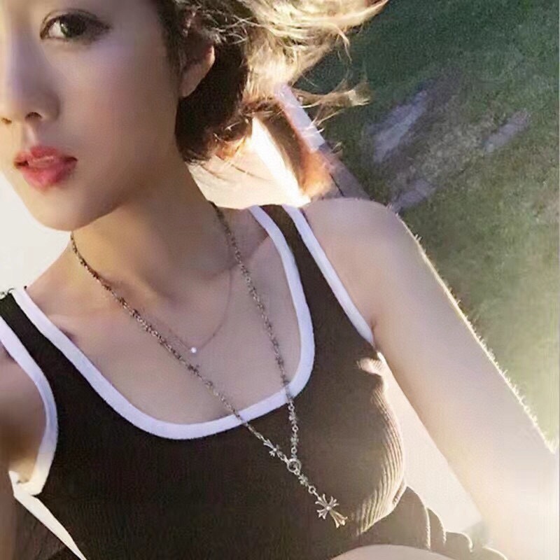 NO:106642,Chrome Hearts Crosin Cross Pendant Cross Necklace Imported Electroplating Technology Pure Handmade ~ Authentic Model Opening Fashion Essentials Can Be Wearable for Men and Women Couple Style Rock Punk Tsing Silver Style Retro Elements Trendy and All-match New Styles on the official website, Premium Jewelry, Chrome Hearts, Necklace19860909Chrome Hearts  克罗心十字架吊坠 十字架项链 进口电镀工艺 精纯手工打造 ～正品开模潮流时尚必备 男女均可佩戴 情侣款同款 摇滚朋克泰银风格 复古元素 潮流百搭 官网同款新款,饰品精品,chrome hearts,chrome hearts,necklace,Jewelry