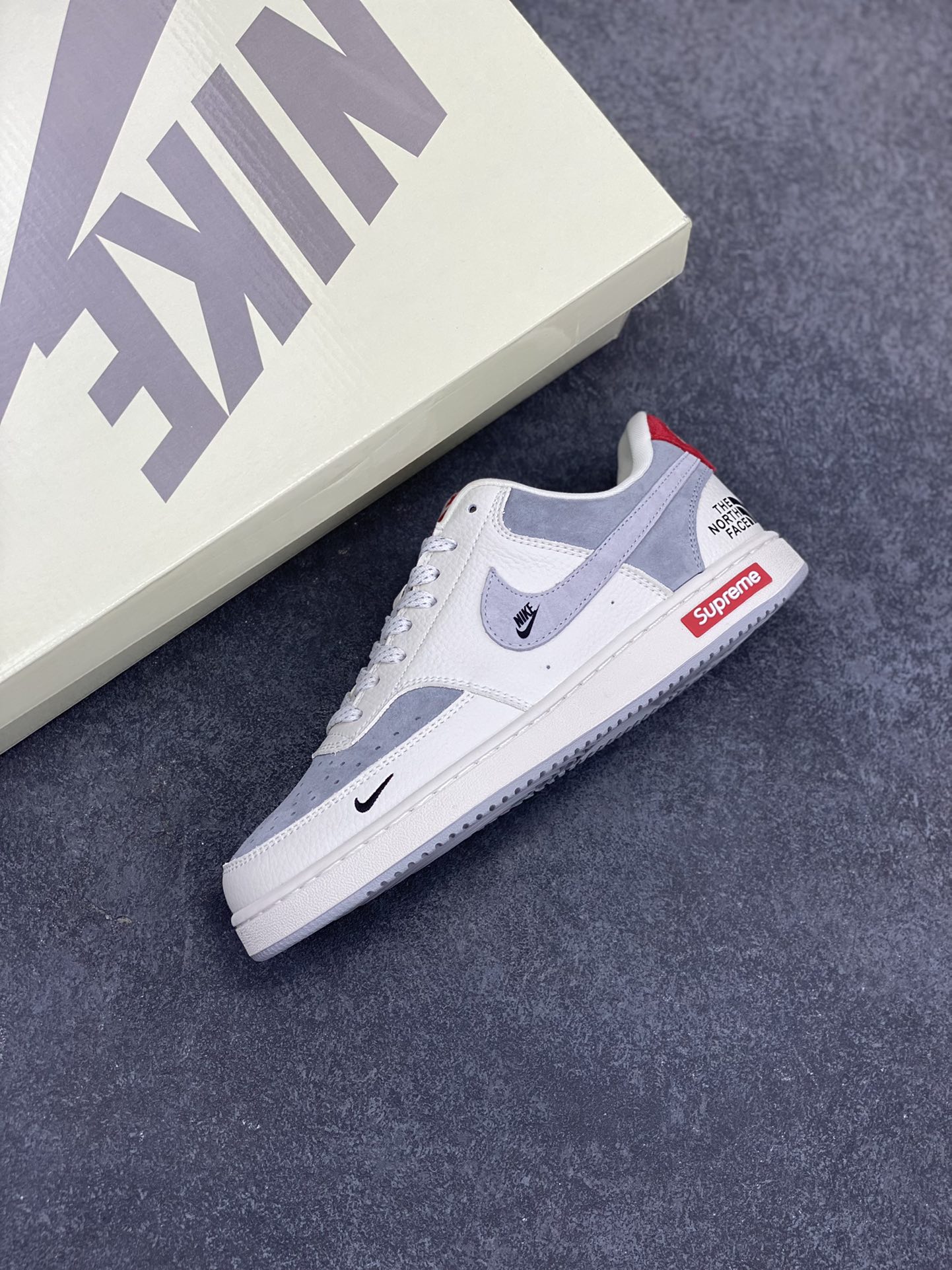 图片[7]-海外爆款 ZP订单 NIKE EBERNON Low prm 小空军低帮百搭透气休闲运动板鞋 独家头层版本 原数据独家私模大底 纯正版型 清洁度完美 货号：FD5188-123 尺码：36 36.5 37.5 38 38.5 39 40 40.5 41 42 42.5 43 44 44.5 45-选品中心