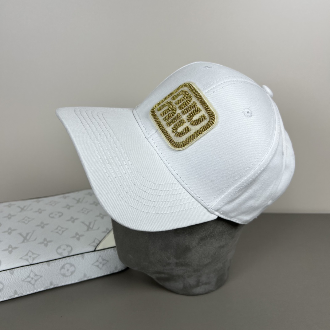 NO:227938,Miumiu (recommended for Xiaohongshu) original single spring and summer new baseball cap, authentic mold customization, original version is meticulously crafted and of excellent quality!  Hat Straw Hat Fisherman Hat Baseball Hat, Hats, Miumiu, espadrilles, hats19860909谬谬miumiu（小红书爆款推荐）原单春夏新款棒球帽,正品开模订制,原版做工细致质量超赞！帽子草帽渔夫帽棒球帽,帽子,miumiu,espadrilles,hats,hat