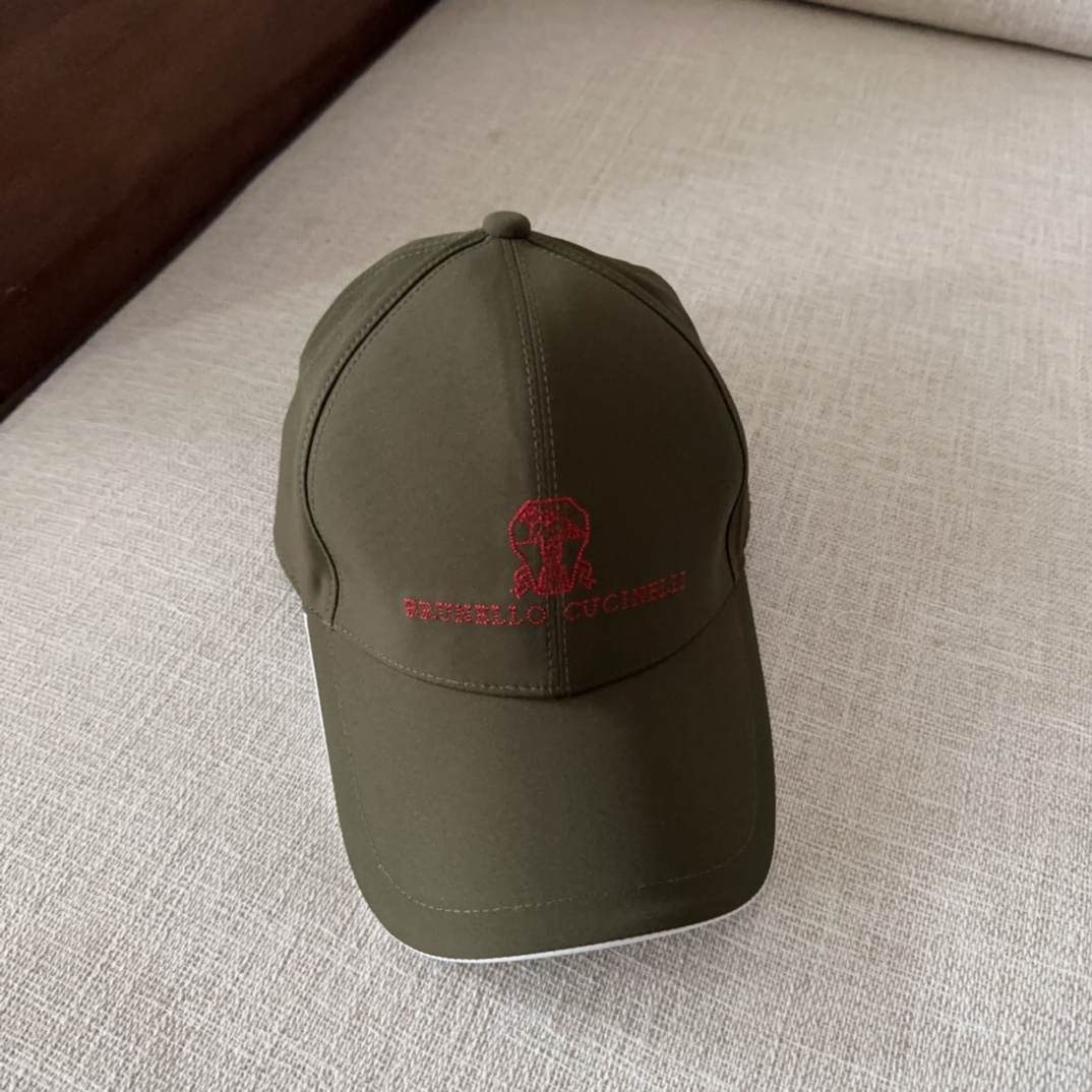 

brunello cucinelli布鲁内洛 •库奇内利  专柜新款高版本棒球帽，大牌同步，超好出货