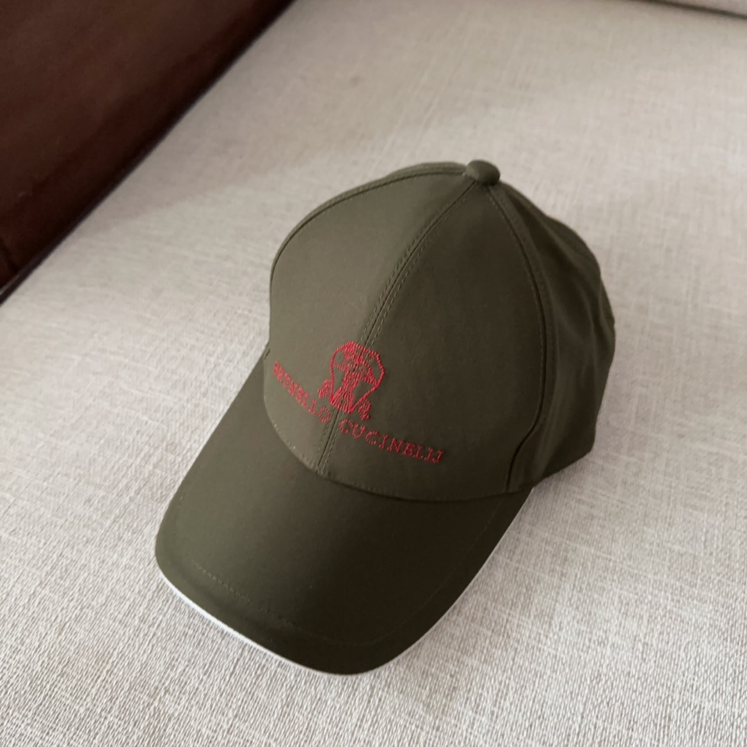 

brunello cucinelli布鲁内洛 •库奇内利  专柜新款高版本棒球帽，大牌同步，超好出货