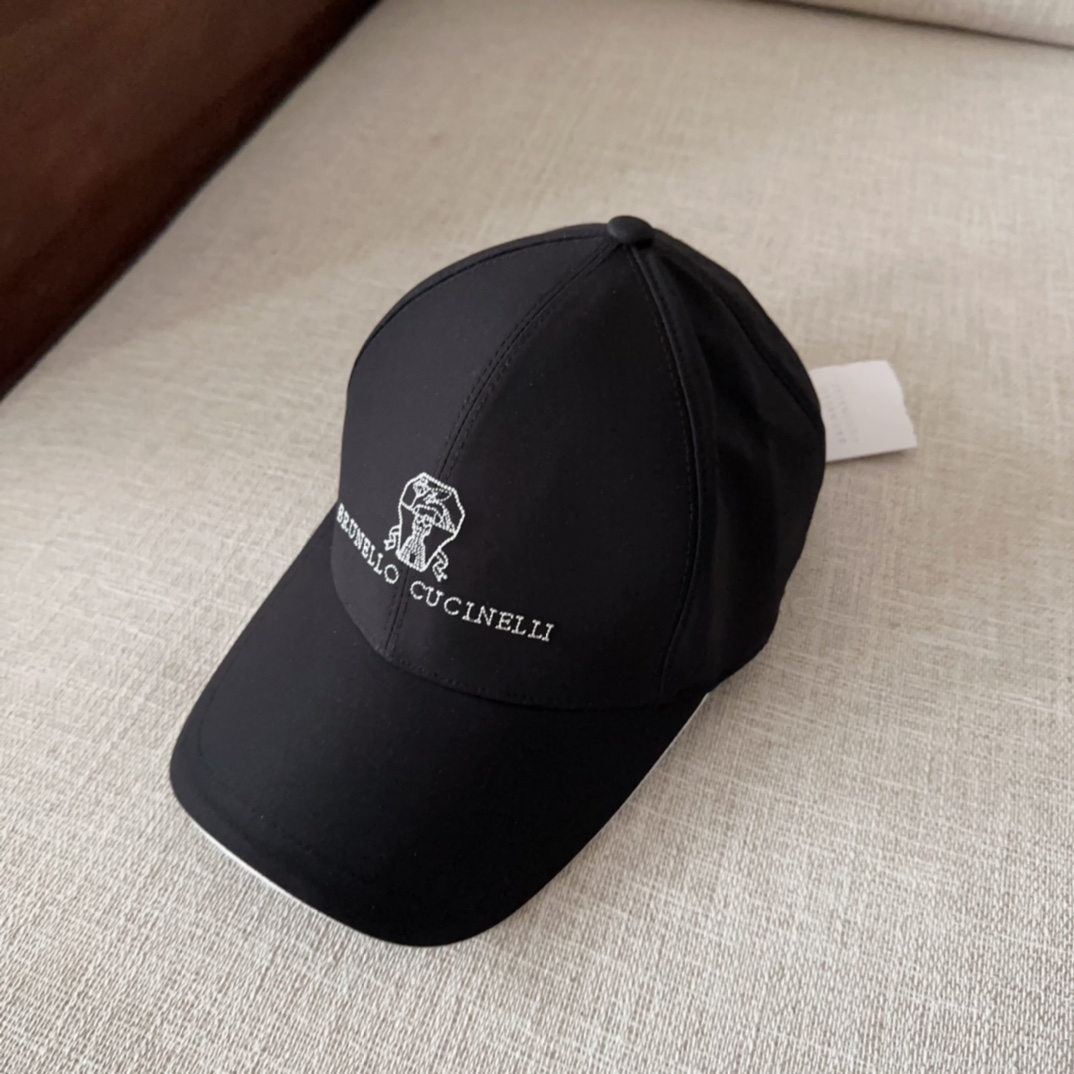 

brunello cucinelli布鲁内洛 •库奇内利  专柜新款高版本棒球帽，大牌同步，超好出货