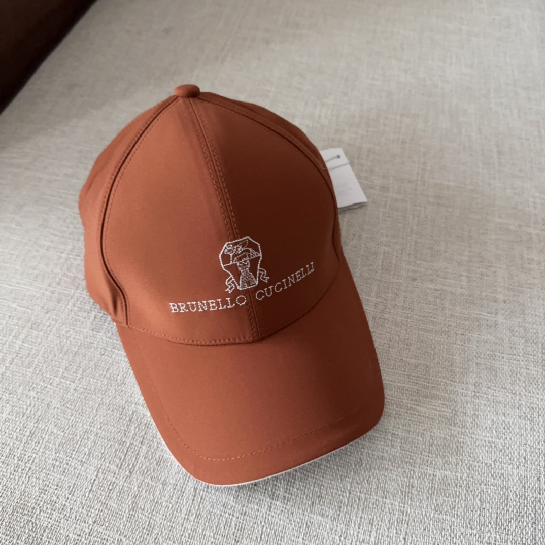 

brunello cucinelli布鲁内洛 •库奇内利  专柜新款高版本棒球帽，大牌同步，超好出货