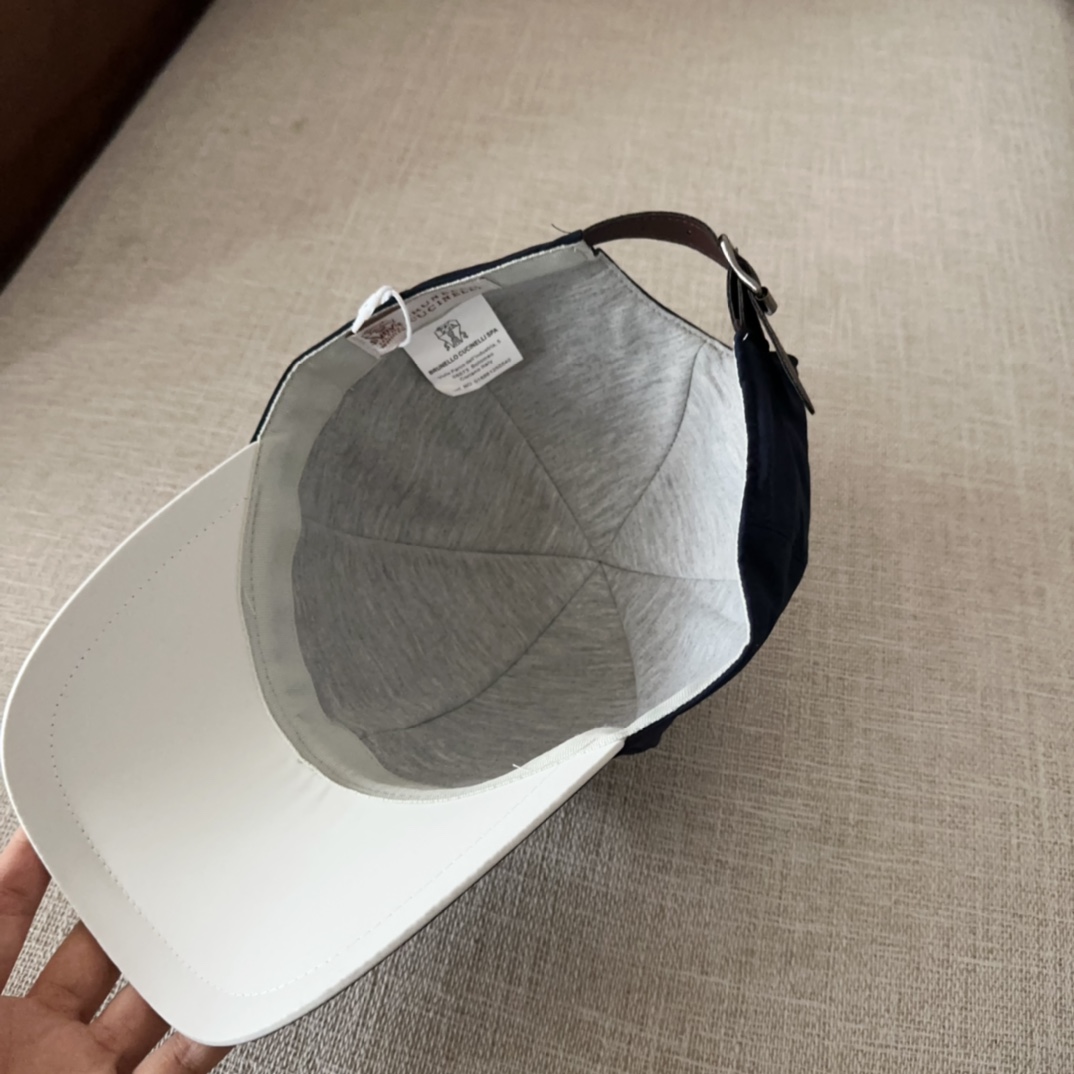 

brunello cucinelli布鲁内洛 •库奇内利  专柜新款高版本棒球帽，大牌同步，超好出货