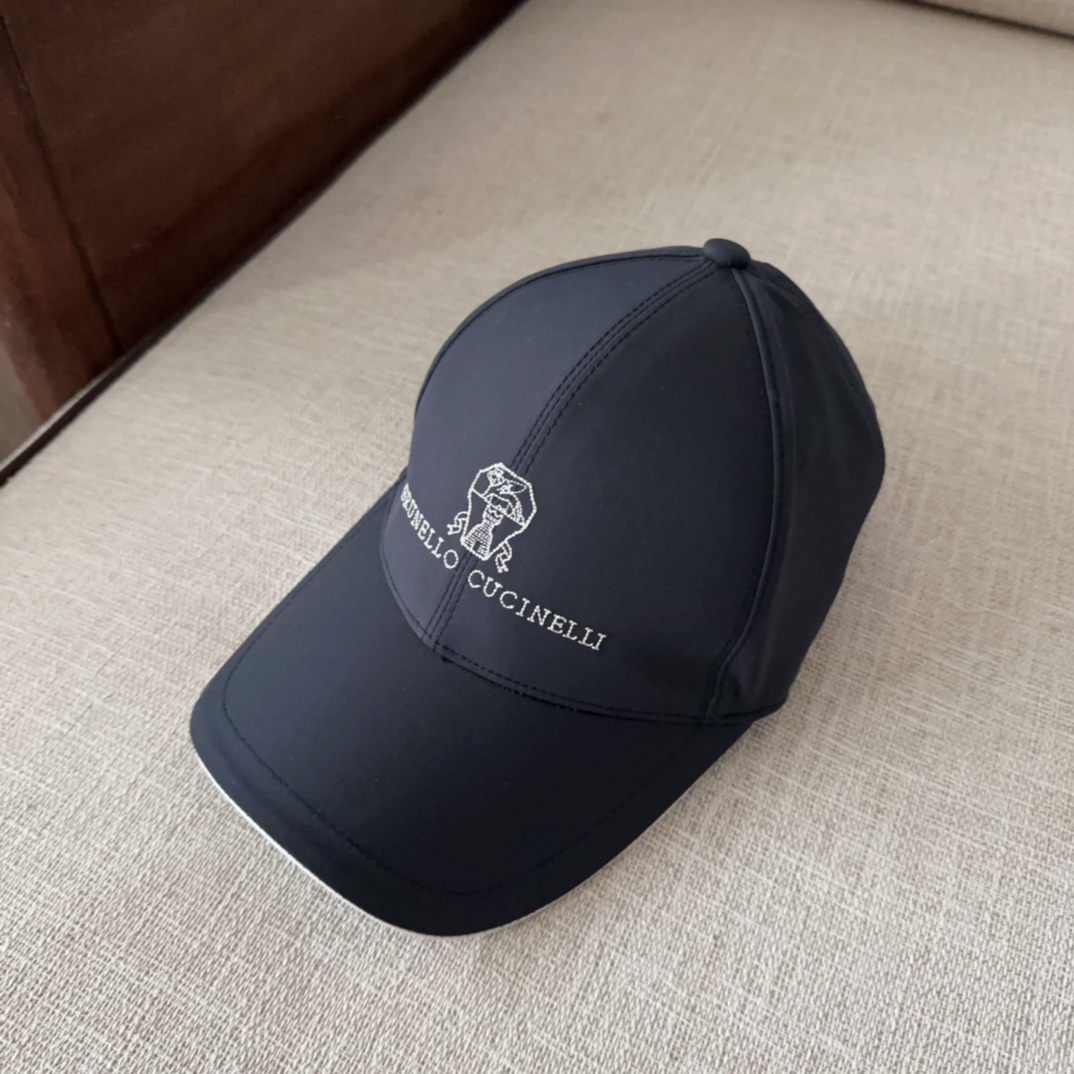 

brunello cucinelli布鲁内洛 •库奇内利  专柜新款高版本棒球帽，大牌同步，超好出货