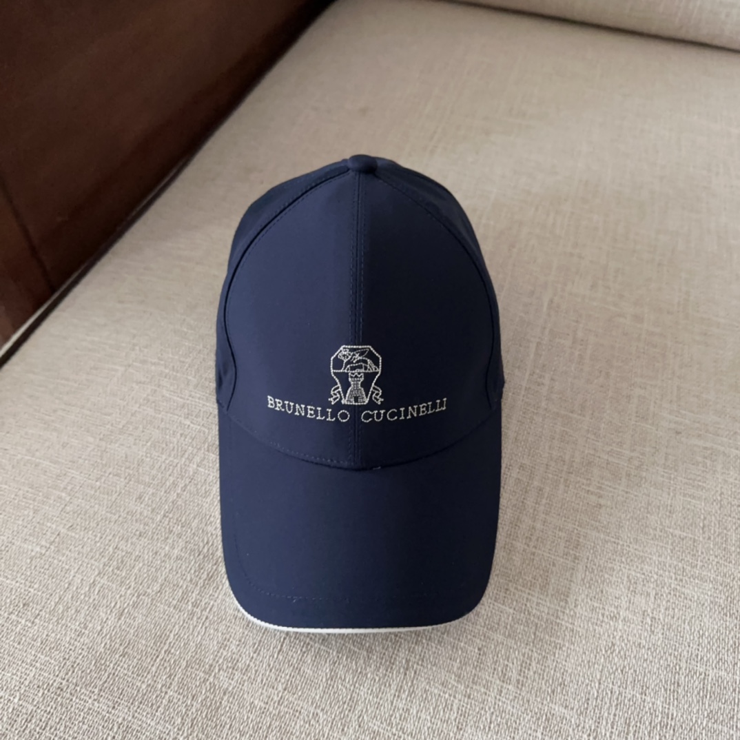 NO:224211,brunello cucinelli brunello cucinelli Counter new high-version baseball cap, big brands synchronized, super good shipping!  The color is so special~ Close your eyes and it is all white. Men and women's hats, straw hats, fisherman's hats, baseball hats, knit hats, hats, brunello cucinelli, espadrilles, hats19860909brunello cucinelli布鲁内洛 库奇内利 专柜新款高版本棒球帽,大牌同步,超好出货！ 颜色做的太特别了～ 闭眼入 全是显白的颜色 男女同款帽子草帽渔夫帽棒球帽针织帽,帽子,brunello cucinelli,espadrilles,hats,hat