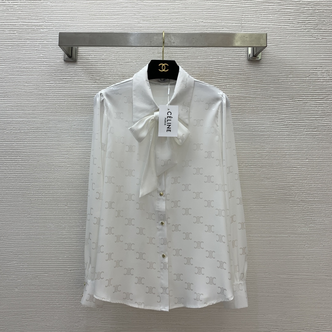 NO:324040,Model number D25030846 CELIN*E new style custom high-end light-sensitive jacquard fabric, original letter logo hardware button Arc dew pattern jacquard loose fashionable bow tie lapel long sleeve shirt!  White, (Size S shoulder width 37, front bust 102/106, sleeve length 60, clothing length 64), celine, alexander wang19860909款号D25030846 CELIN*E思琳新款 定制高级光感提花面料、原版字母logo五金扣凯旋门暗纹提花宽松时尚蝴蝶结系带翻领长袖衬衣！白色,（S码肩宽37,前胸围102/106,袖长60,衣长64）,,celine,alexander wang,Women's clothing