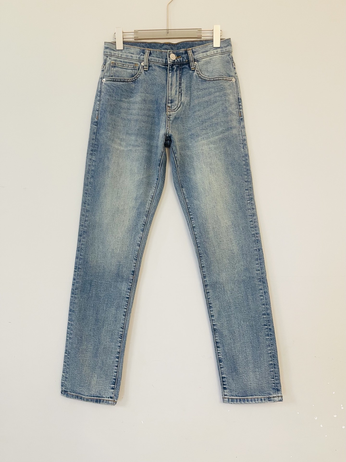 NO:152122,New Dijia blue men's jeans stretch small straight model #1078 yards 29 30 31 32 33 34 36,,dior,jeans,alexander wang19860909新款 迪家蓝色男装牛仔裤 弹力 小直筒 型号＃1078 码数 29 30 31 32 33 34 36,,dior,jeans,alexander wang,Men's clothing