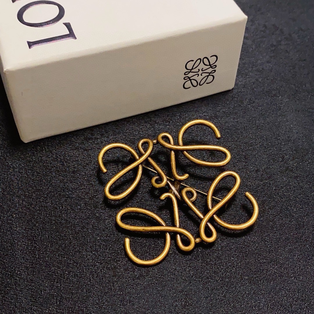 Review: Loewe Retrophoto Broccoli Piston – Well-Specified Fashion with Simple Elegance - 图片 3