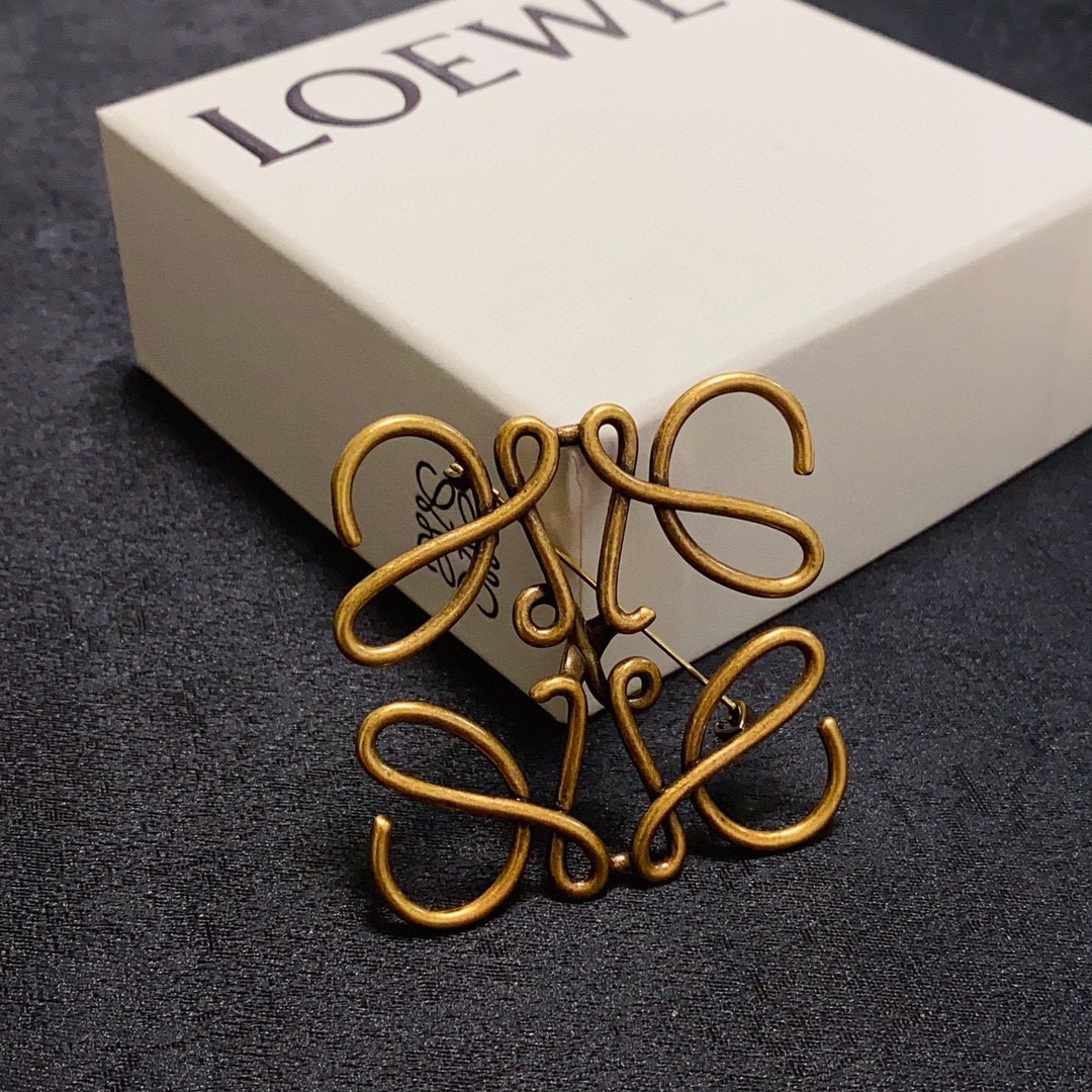 Review: Loewe Retrophoto Broccoli Piston – Well-Specified Fashion with Simple Elegance - 图片 4
