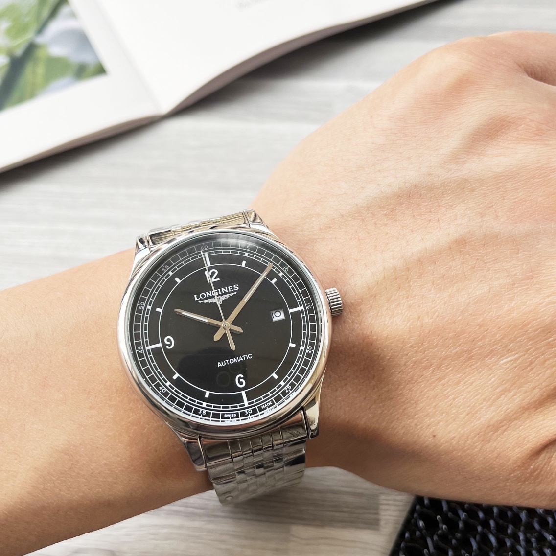 NO:148355,White shell and gold shell steel belt 20 [Latest] Longines three-pin design [Type] boutique men's watch [Watch strap] real cowhide strap ///316 stainless steel strap (comfortable and durable) [Movement] High-end fully automatic mechanical movement [Mirror] Mineral reinforced glass (higher definition) Elegant taste, vast and atmospheric, ingenious, wrist treasure, size diameter 41mm thick 12Mm hot sale!  Welcome to reprint!  longines cowhide19860909白壳金壳 钢带20【最新】浪琴三针设计【类型】精品男士腕表【表带】真牛皮表带///316精钢表带（舒适耐用）【机芯】高端全自动机械机芯【镜面】矿物质强化玻璃（更高清） 品味高雅 浩瀚大气 匠心独运 腕间瑰宝 尺寸直径41mm厚12Mm热卖上市！欢迎转载！,,longines,cowhide,Watch