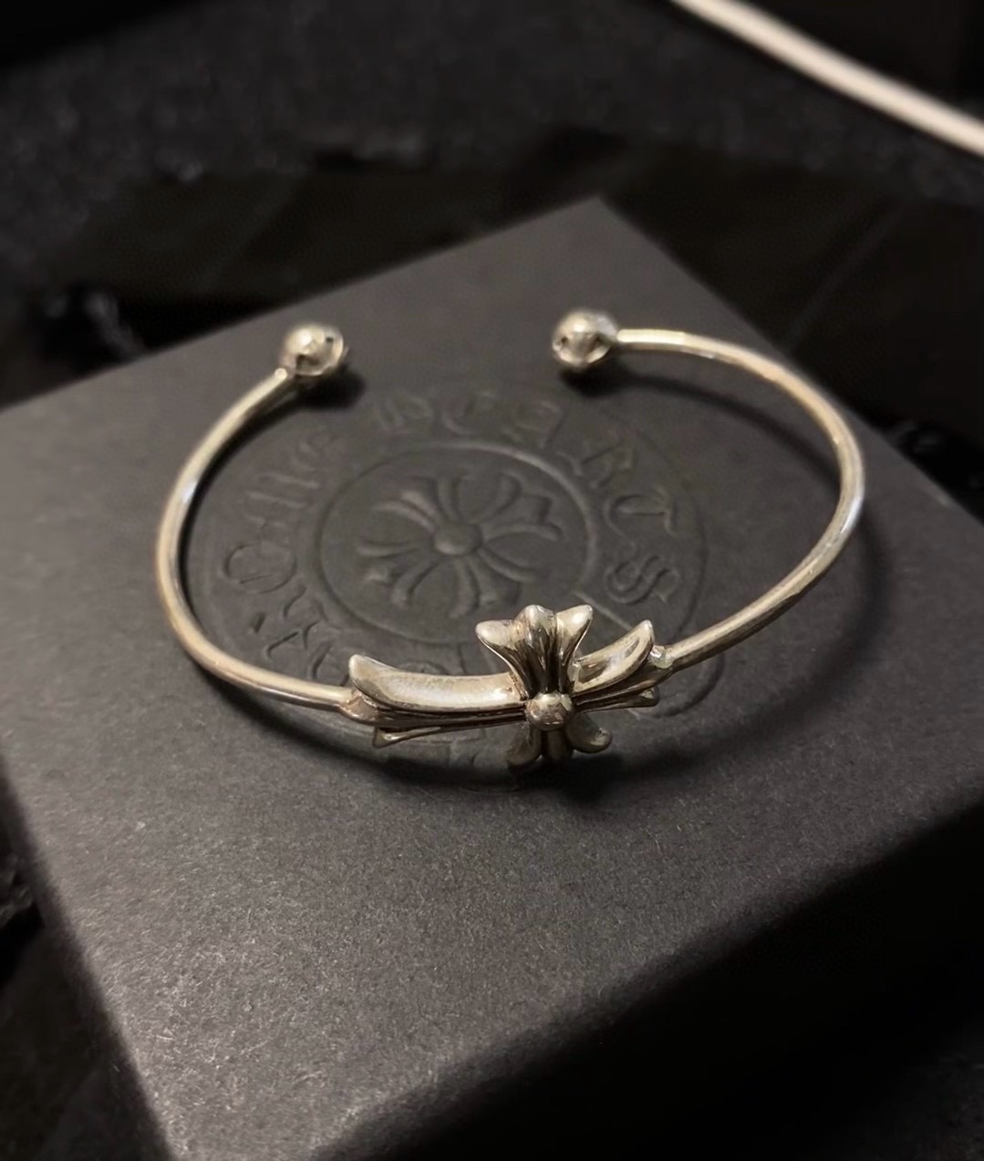 NO:113911,【Chrome Hearts】Original replica Seiko version Classic retro cross bracelet Super versatile classic hits, jewelry boutique, chrome hearts, chrome hearts, bracelet19860909【Chrome Hearts克罗心】原版复刻 精工版本 经典复古十字架手镯 超级百搭 经典爆款,饰品精品,chrome hearts,chrome hearts,bracelet,Jewelry