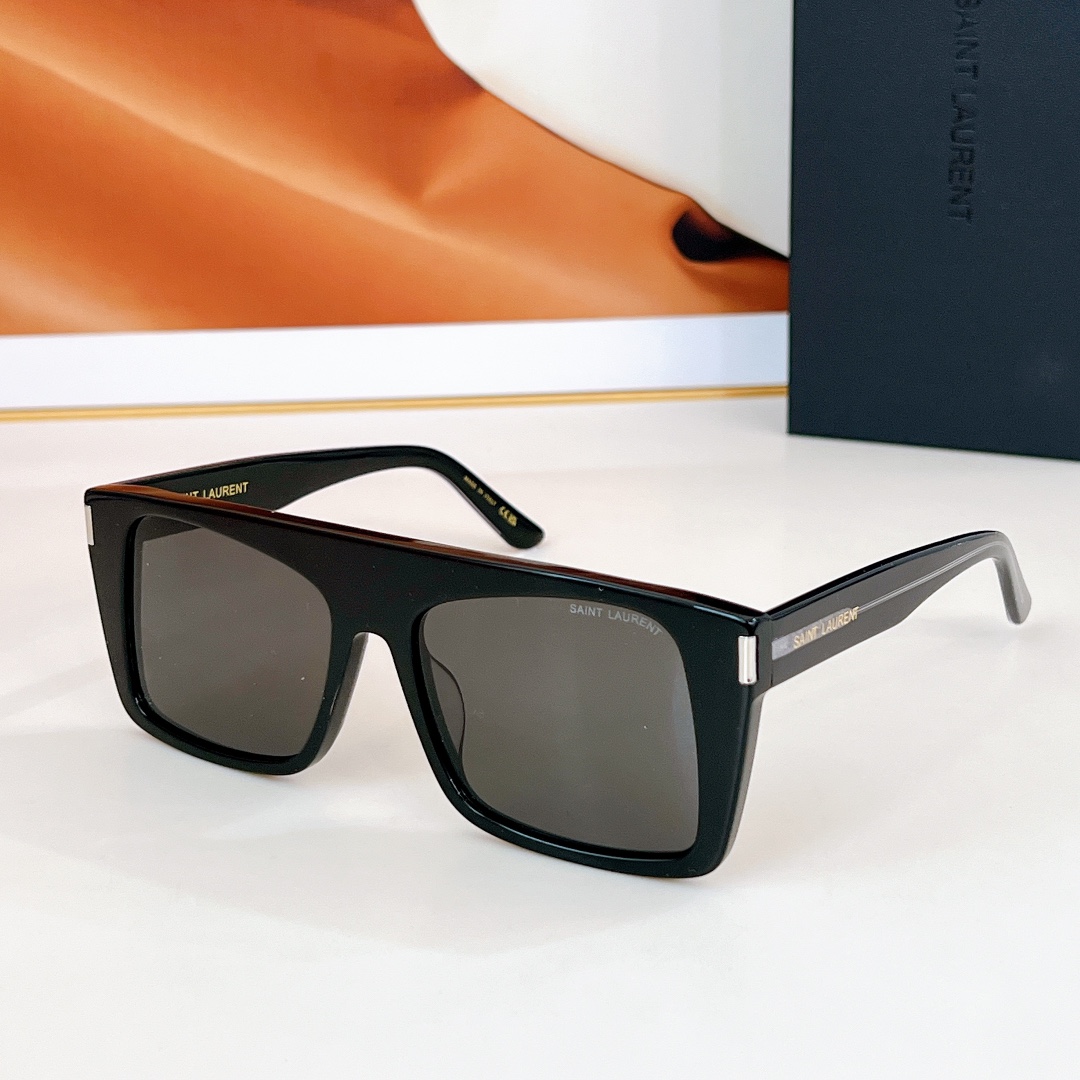  Saint Lauren*
Mod：SL
Size：58-17-145
🔝🔝