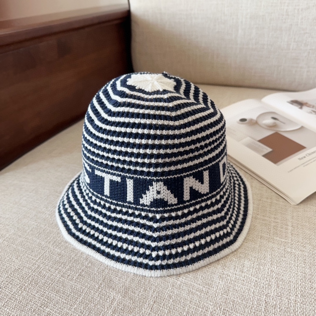 Dior Spring Bucket Hat - Stylish, Comfortable, and Flattering for All Face Shapes 3 i1741459063 9370 1
