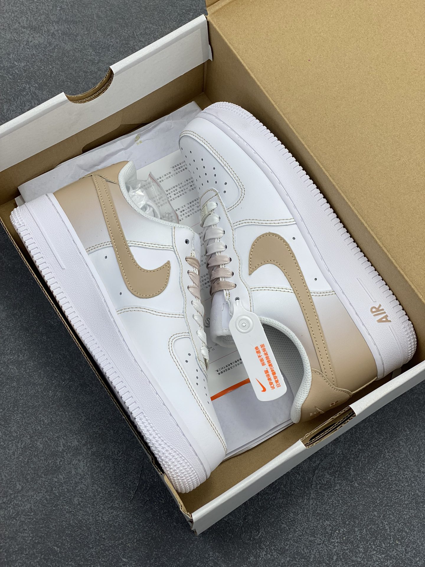 图片[9]-Nike Air Force 1 Low’07 渐变黄勾 空军一号低帮休闲板鞋 定制皮料 定制鞋盒 原楦原纸板 纯正空军版型 内置全掌气垫 货号：FN0366-104 尺码：36 36.5 37.5 38 38.5 39 40 40.5 41 42 42.5 43 44 44.5 45-选品中心