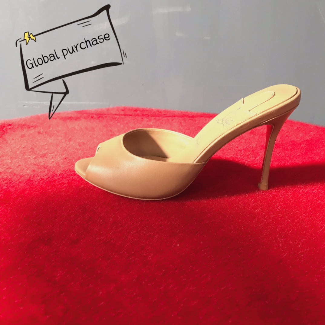 NO:100523,High-end customization 2025 spring and summer sandals series!  H10Cm, size 34-42. genuine leather sole. Customized model. No return or exchange.-1 deep apricot cowhide, deep apricot sheepskin, official website synchronization Standard European code Reference:-1 Colornude/nude Material:ptent Lining:goat leather Heel height:10Cm Sole:leather sole Size:EUR 34-42 (US 4-11):,,christian louboutin,sandals,cowhide,sheepskin,Leather soles19860909高端订制 2025春夏凉鞋系列！ H10Cm,尺码34-42码.真皮大底.订制款.不退不换.-1深杏牛皮,深杏羊皮里,官网同步 标准欧码 Reference:-1 Colornude/nude Material:prtent Lining:goat leather Heel heigh:10Cm Sole:leather sole Size:EUR 34－42（US 4一11) :,,christian louboutin,sandals,cowhide,sheepskin,Leather soles,Women's Shoes