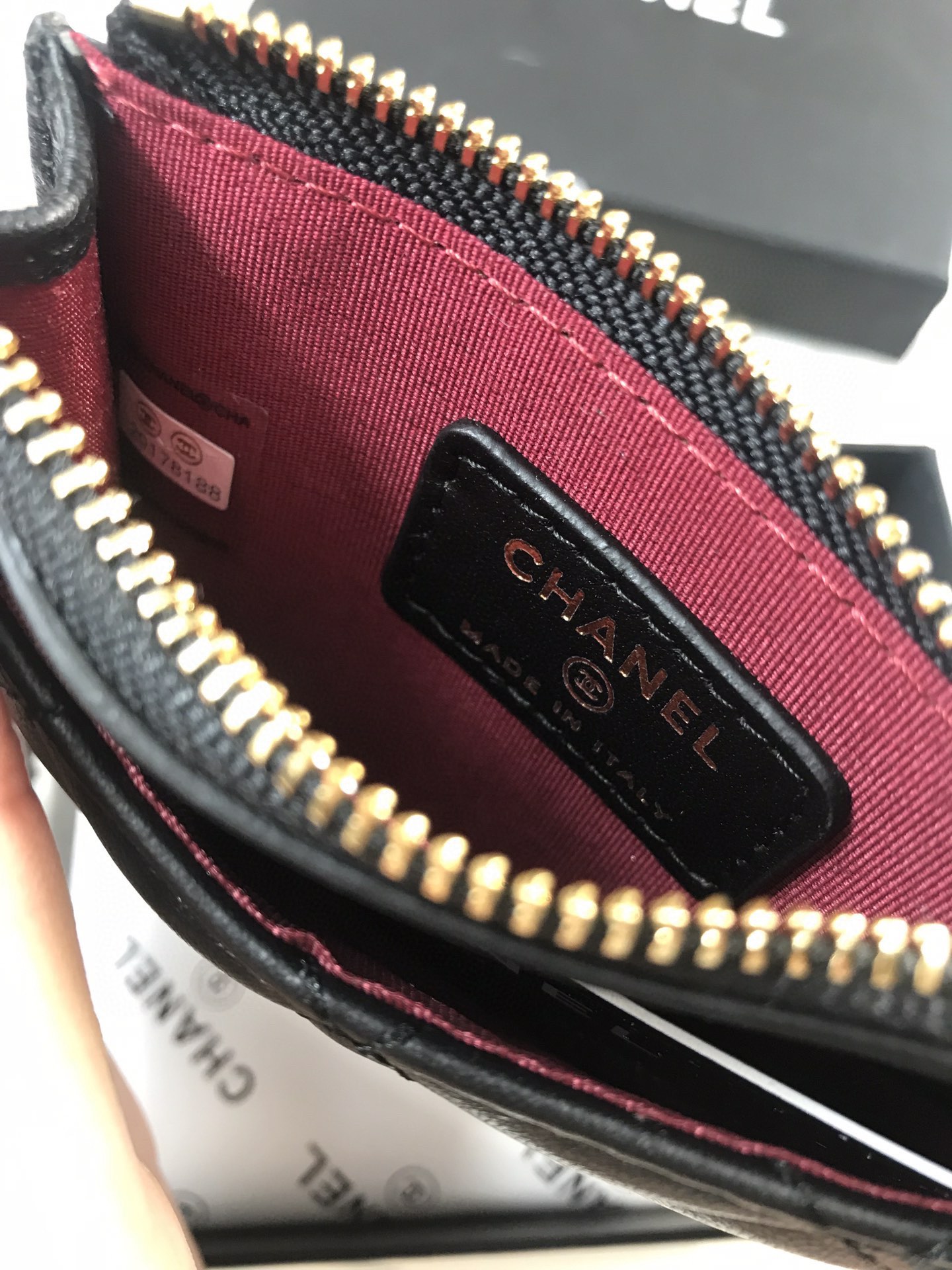 Chanel香奈儿羊皮カードケース 完全皮革製 高品質仕立て