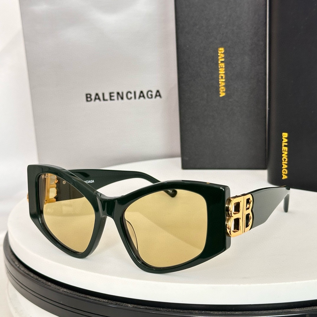  ‼️BALENCIAG*巴黎*世家🎉🎉🎉MODEL：BB0287S🎉🎉🎉SIZE53口19-135🎉🎉