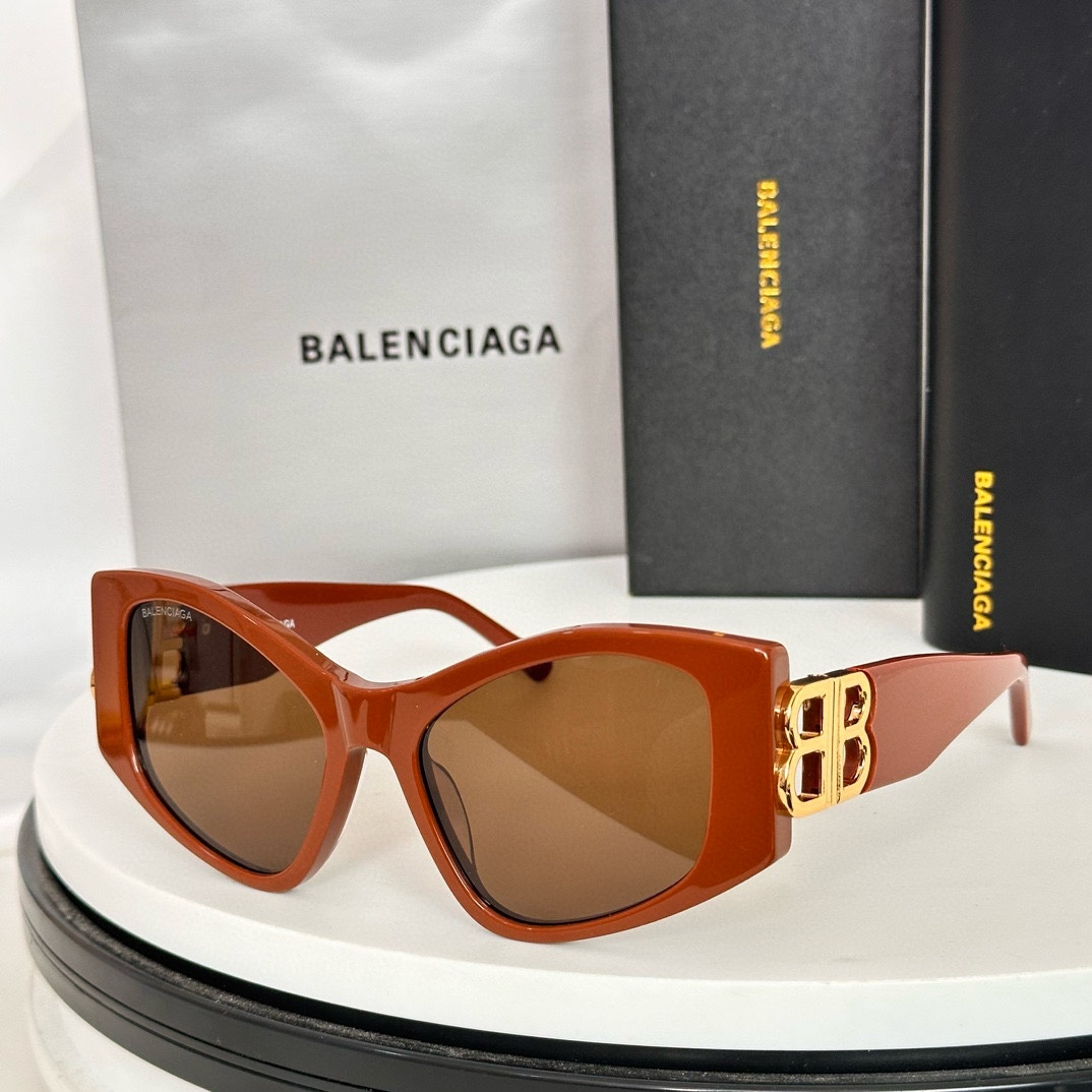  ‼️BALENCIAG*巴黎*世家🎉🎉🎉MODEL：BB0287S🎉🎉🎉SIZE53口19-135🎉🎉