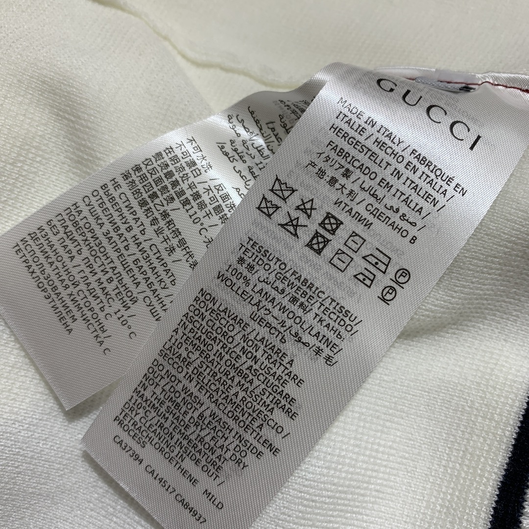 款号G GUCC*新款高端定制100%羊毛纱线软糯亲肤面料、五金双GG肩扣撞色条纹边修身显瘦短袖针织衫上