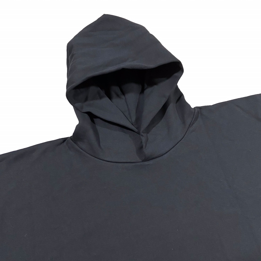 Kanye Yeezy Collaborates with Gosha: Black & White Velvet Collection with HD-01 Stamp - 图片 8