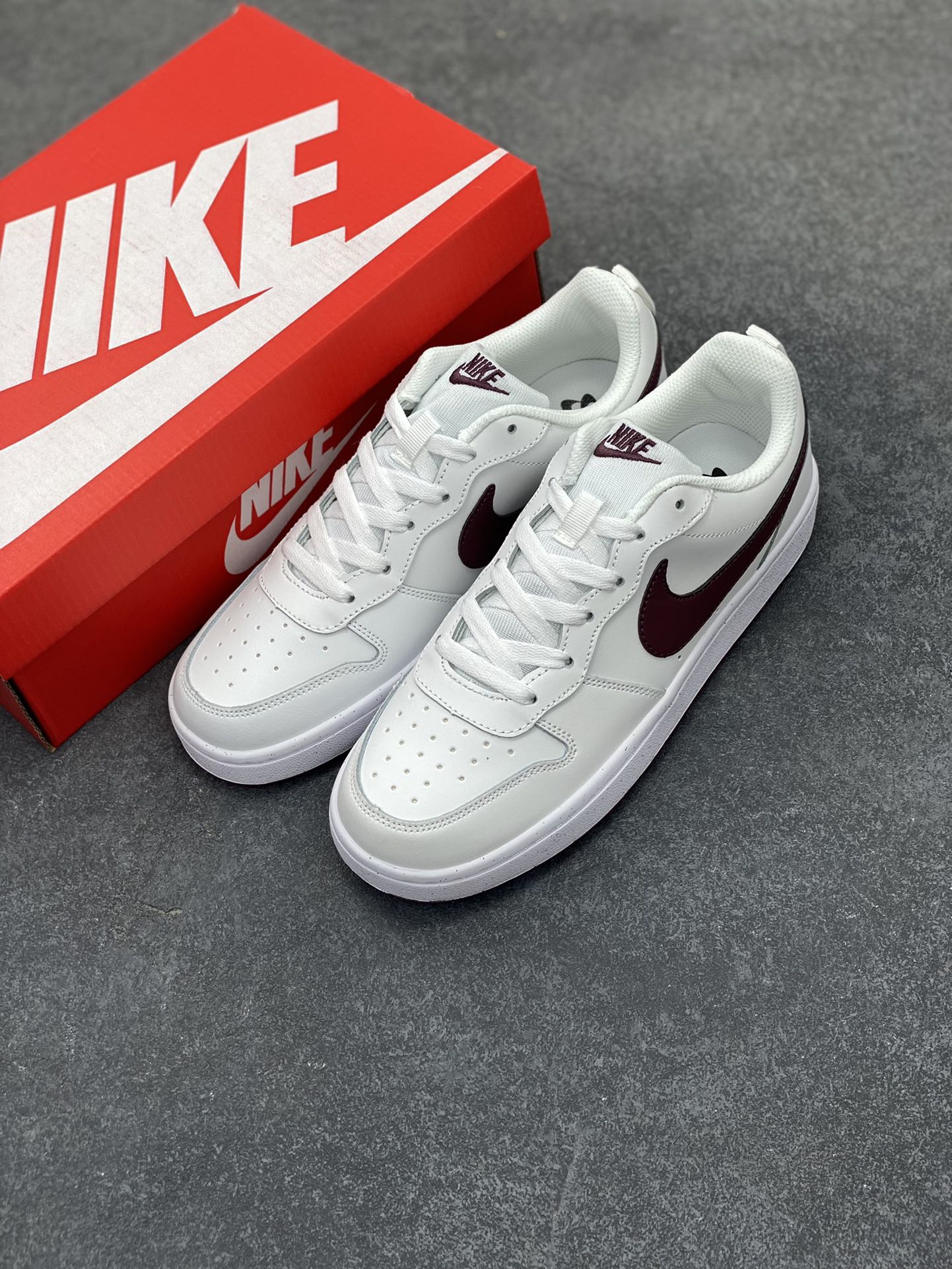 图片[8]-福利特价 Nike Court Borough Low 低帮百搭透气休闲运动板鞋男女鞋 经典耐用的设计，兼顾舒适脚感和出众风范，演绎匠心之作。结构性的支撑贴合感结合复古篮球设计，塑就场外全明星风范。 货号：DV5456-112 尺码：36 36.5 37.5 38 38.5 39 40 40.5 41 42 42.5 43 44 45-选品中心