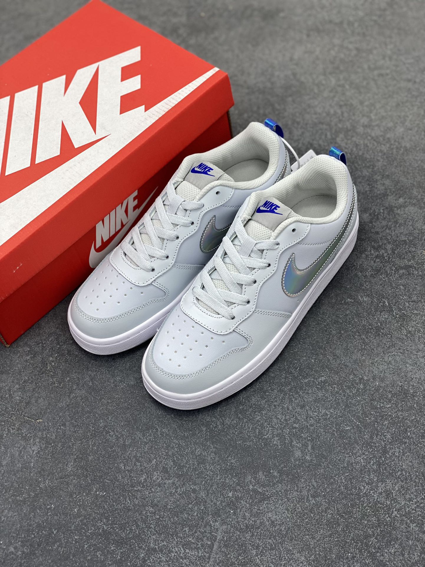 图片[8]-福利特价 Nike Court Borough Low 低帮百搭透气休闲运动板鞋男女鞋 经典耐用的设计，兼顾舒适脚感和出众风范，演绎匠心之作。结构性的支撑贴合感结合复古篮球设计，塑就场外全明星风范。 货号：BQ5448-402 尺码：36 36.5 37.5 38 38.5 39 40 40.5 41 42 42.5 43 44 45-选品中心