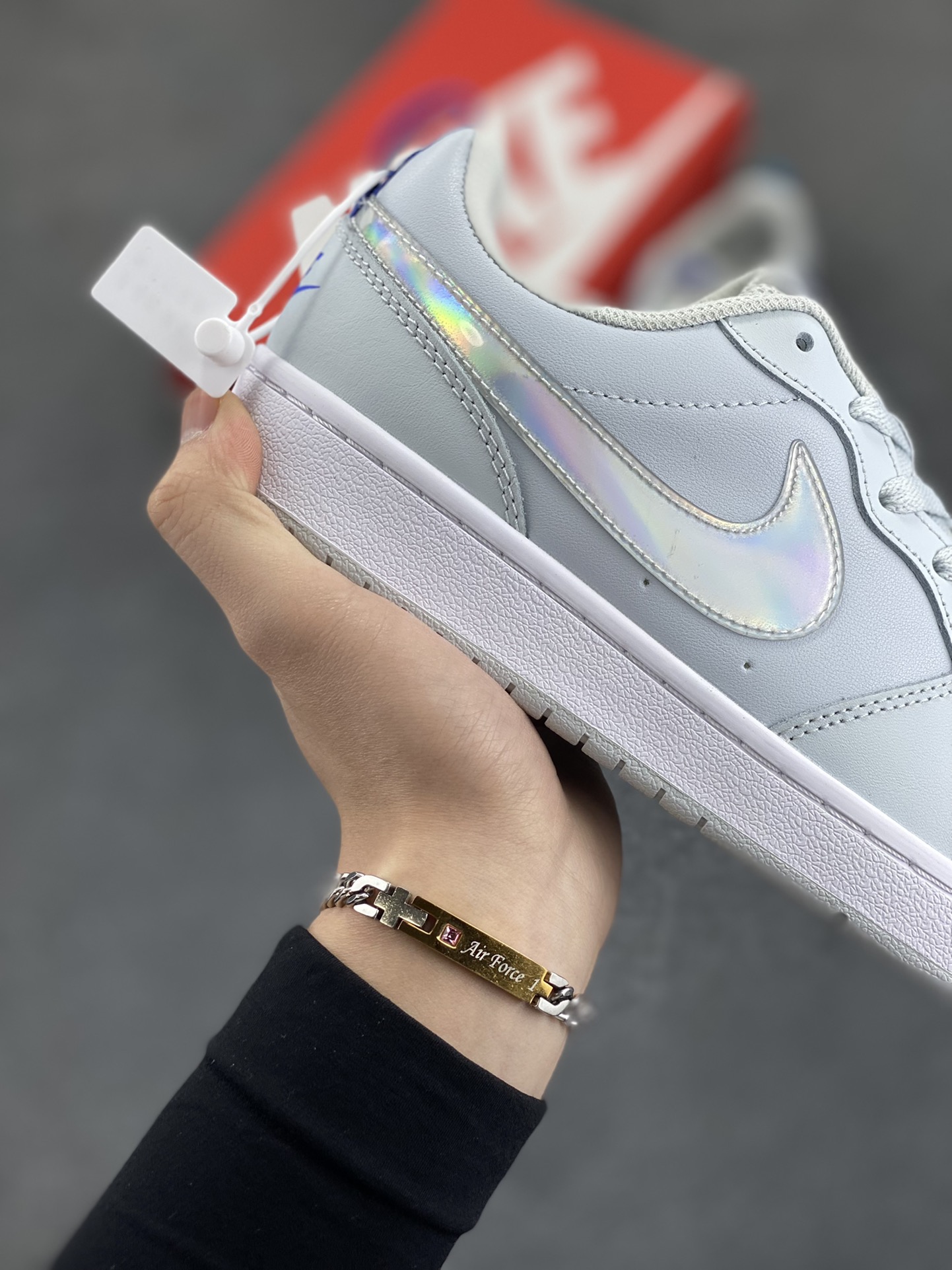 图片[6]-福利特价 Nike Court Borough Low 低帮百搭透气休闲运动板鞋男女鞋 经典耐用的设计，兼顾舒适脚感和出众风范，演绎匠心之作。结构性的支撑贴合感结合复古篮球设计，塑就场外全明星风范。 货号：BQ5448-402 尺码：36 36.5 37.5 38 38.5 39 40 40.5 41 42 42.5 43 44 45-选品中心