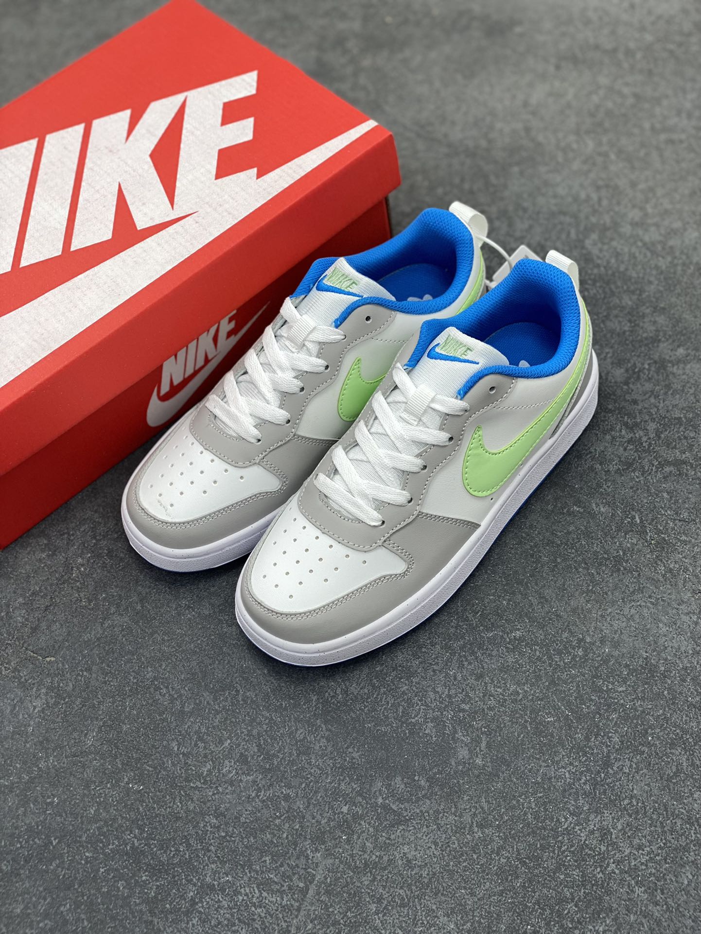 图片[8]-福利特价 Nike Court Borough Low 低帮百搭透气休闲运动板鞋男女鞋 经典耐用的设计，兼顾舒适脚感和出众风范，演绎匠心之作。结构性的支撑贴合感结合复古篮球设计，塑就场外全明星风范。 货号：BV5456-005 尺码：36 36.5 37.5 38 38.5 39 40 40.5 41 42 42.5 43 44 45-选品中心