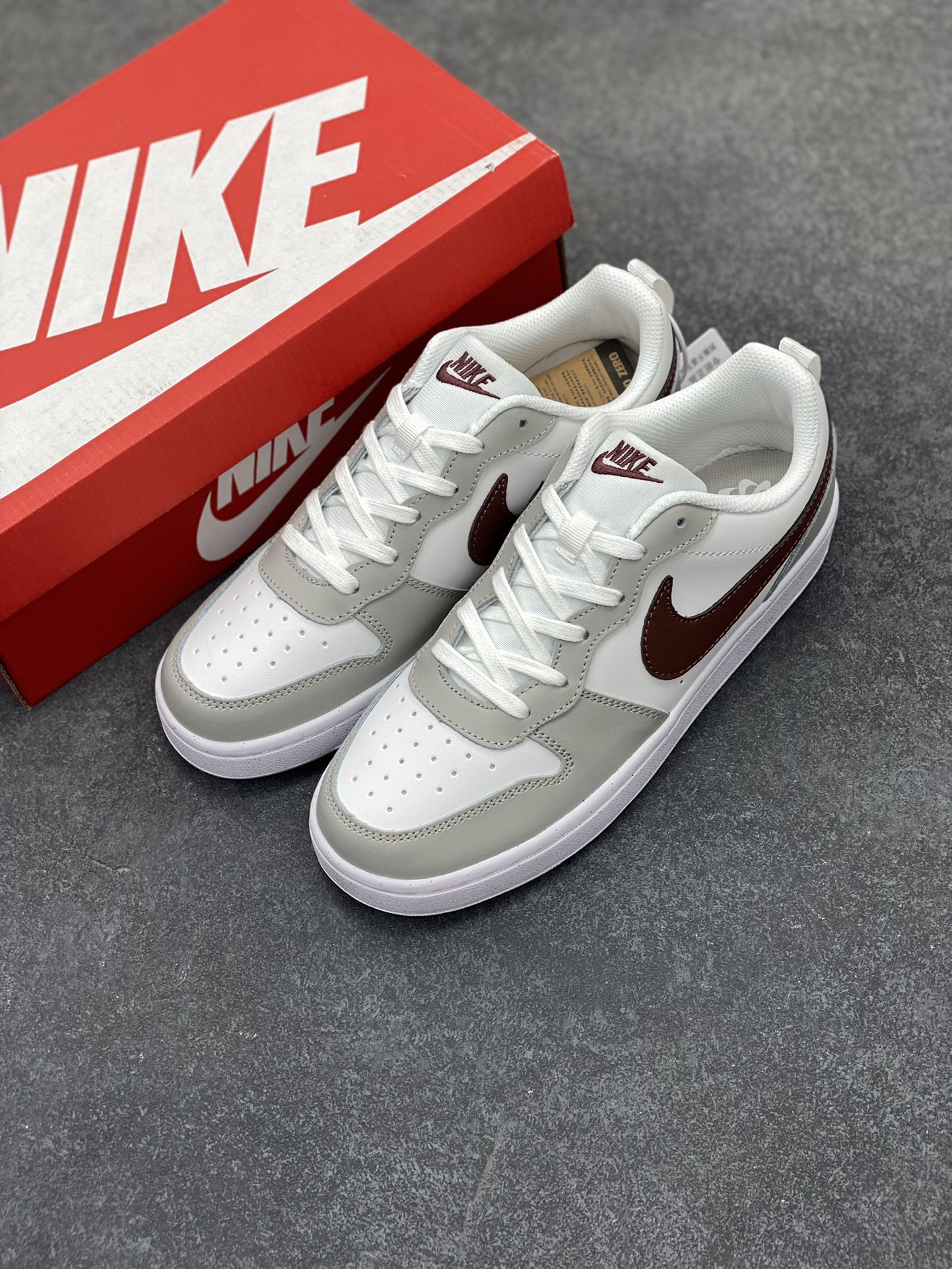 图片[8]-福利特价 Nike Court Borough Low 低帮百搭透气休闲运动板鞋男女鞋 经典耐用的设计，兼顾舒适脚感和出众风范，演绎匠心之作。结构性的支撑贴合感结合复古篮球设计，塑就场外全明星风范。 货号：FZ1024-100 尺码：36 36.5 37.5 38 38.5 39 40 40.5 41 42 42.5 43 44 45-选品中心