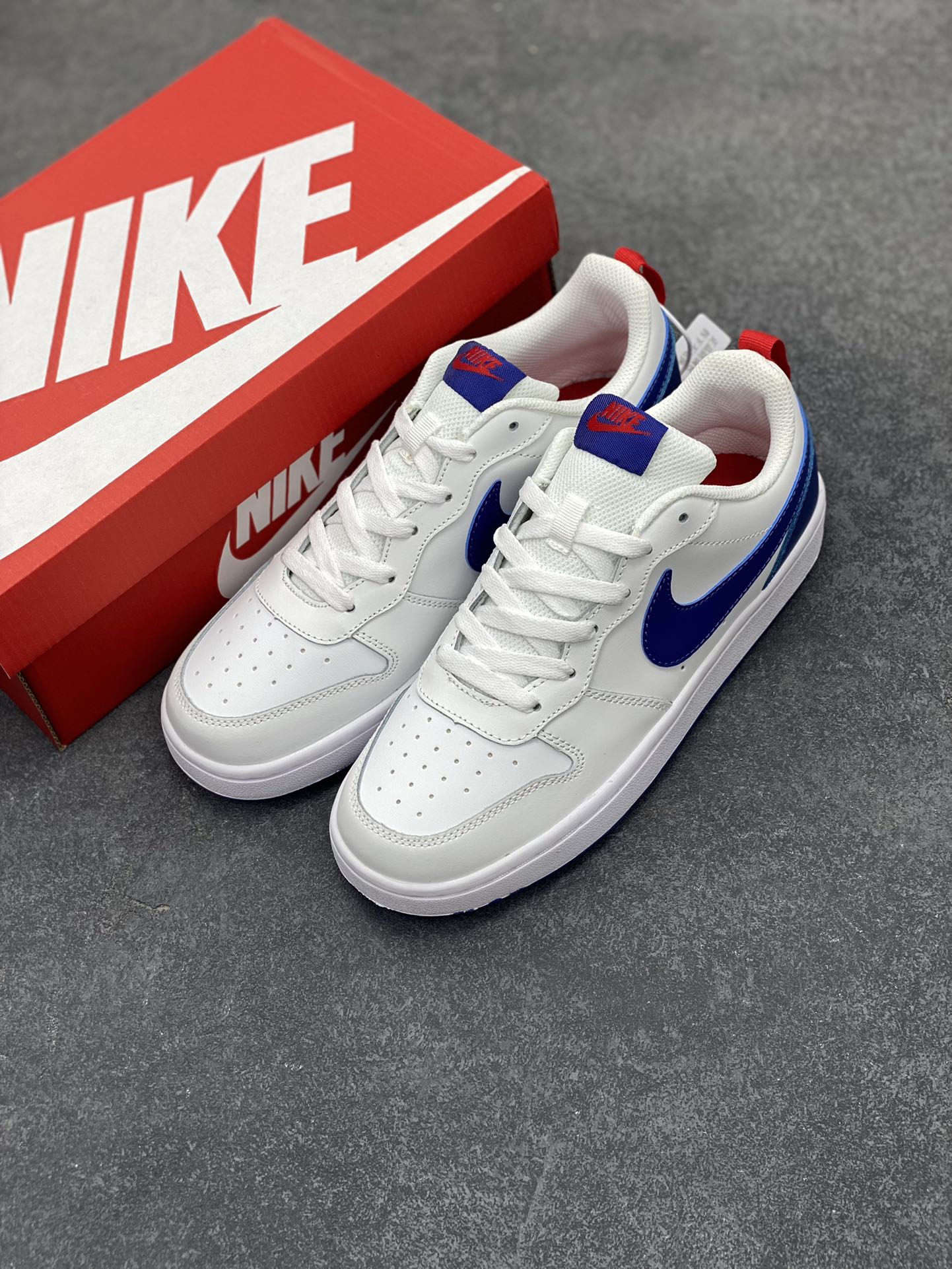 图片[8]-福利特价 Nike Court Borough Low 低帮百搭透气休闲运动板鞋男女鞋 经典耐用的设计，兼顾舒适脚感和出众风范，演绎匠心之作。结构性的支撑贴合感结合复古篮球设计，塑就场外全明星风范。 货号：BQ5448-113 尺码：36 36.5 37.5 38 38.5 39 40 40.5 41 42 42.5 43 44 45-选品中心