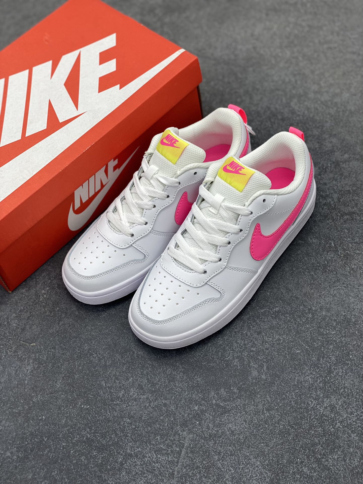 图片[8]-福利特价 Nike Court Borough Low 低帮百搭透气休闲运动板鞋男女鞋 经典耐用的设计，兼顾舒适脚感和出众风范，演绎匠心之作。结构性的支撑贴合感结合复古篮球设计，塑就场外全明星风范。 货号：BQ5448-108 尺码：36 36.5 37.5 38 38.5 39 40 40.5 41 42 42.5 43 44 45-选品中心