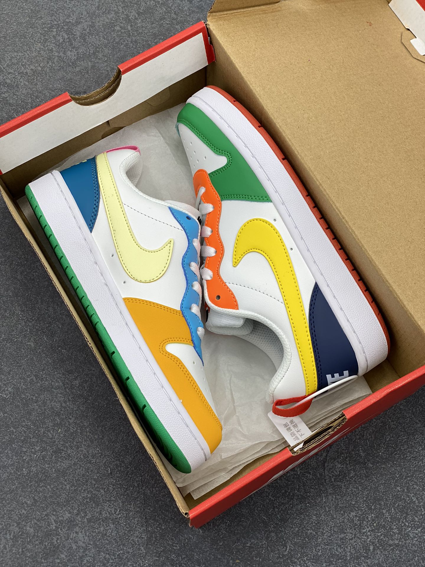 图片[9]-福利特价 Nike Court Borough Low 低帮百搭透气休闲运动板鞋男女鞋 经典耐用的设计，兼顾舒适脚感和出众风范，演绎匠心之作。结构性的支撑贴合感结合复古篮球设计，塑就场外全明星风范。 货号：FQ8373-902 尺码：36 36.5 37.5 38 38.5 39 40 40.5 41 42 42.5 43 44 45-选品中心