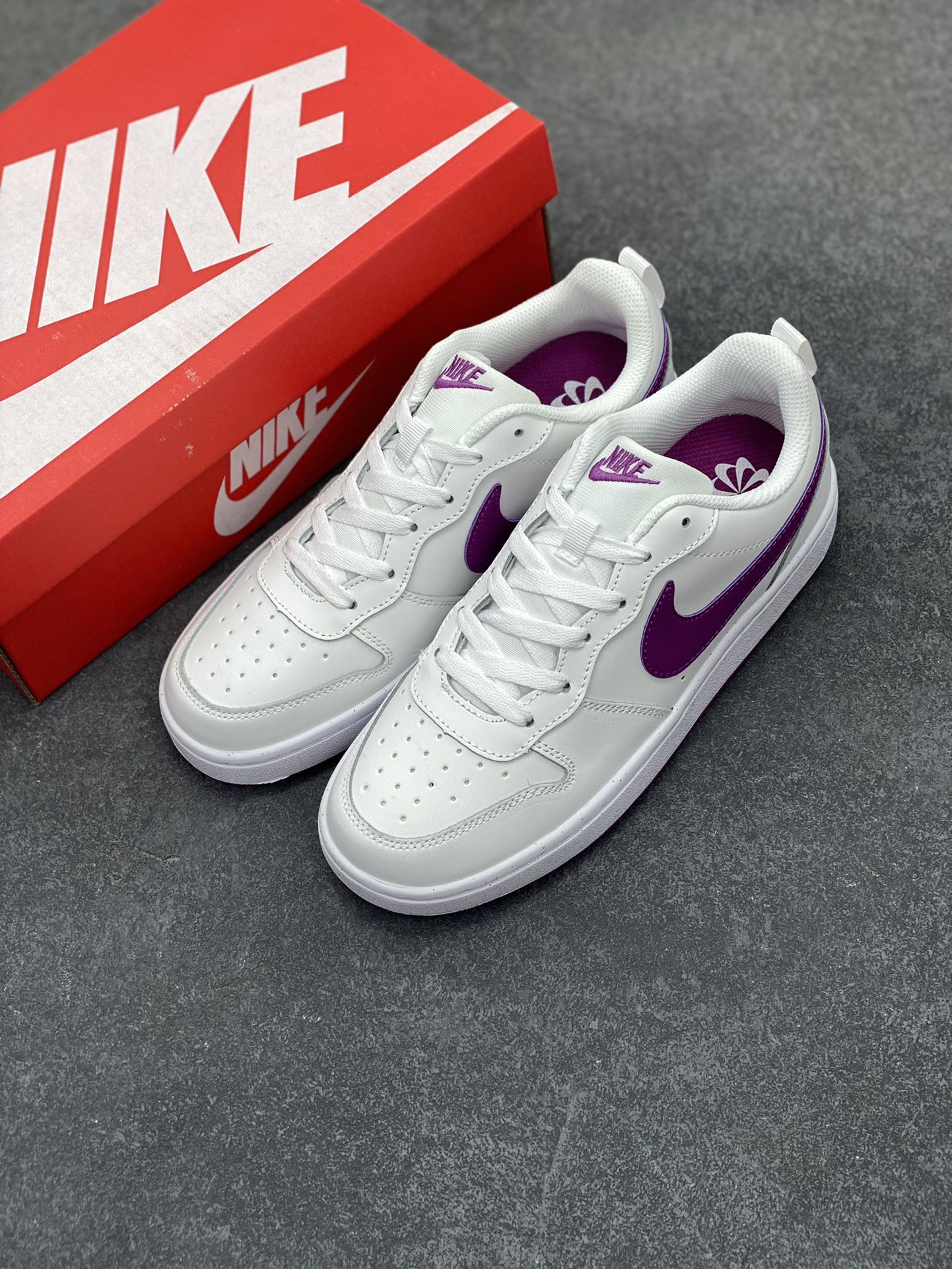 图片[8]-福利特价 Nike Court Borough Low 低帮百搭透气休闲运动板鞋男女鞋 经典耐用的设计，兼顾舒适脚感和出众风范，演绎匠心之作。结构性的支撑贴合感结合复古篮球设计，塑就场外全明星风范。 货号：DV5456-121 尺码：36 36.5 37.5 38 38.5 39 40 40.5 41 42 42.5 43 44 45-选品中心