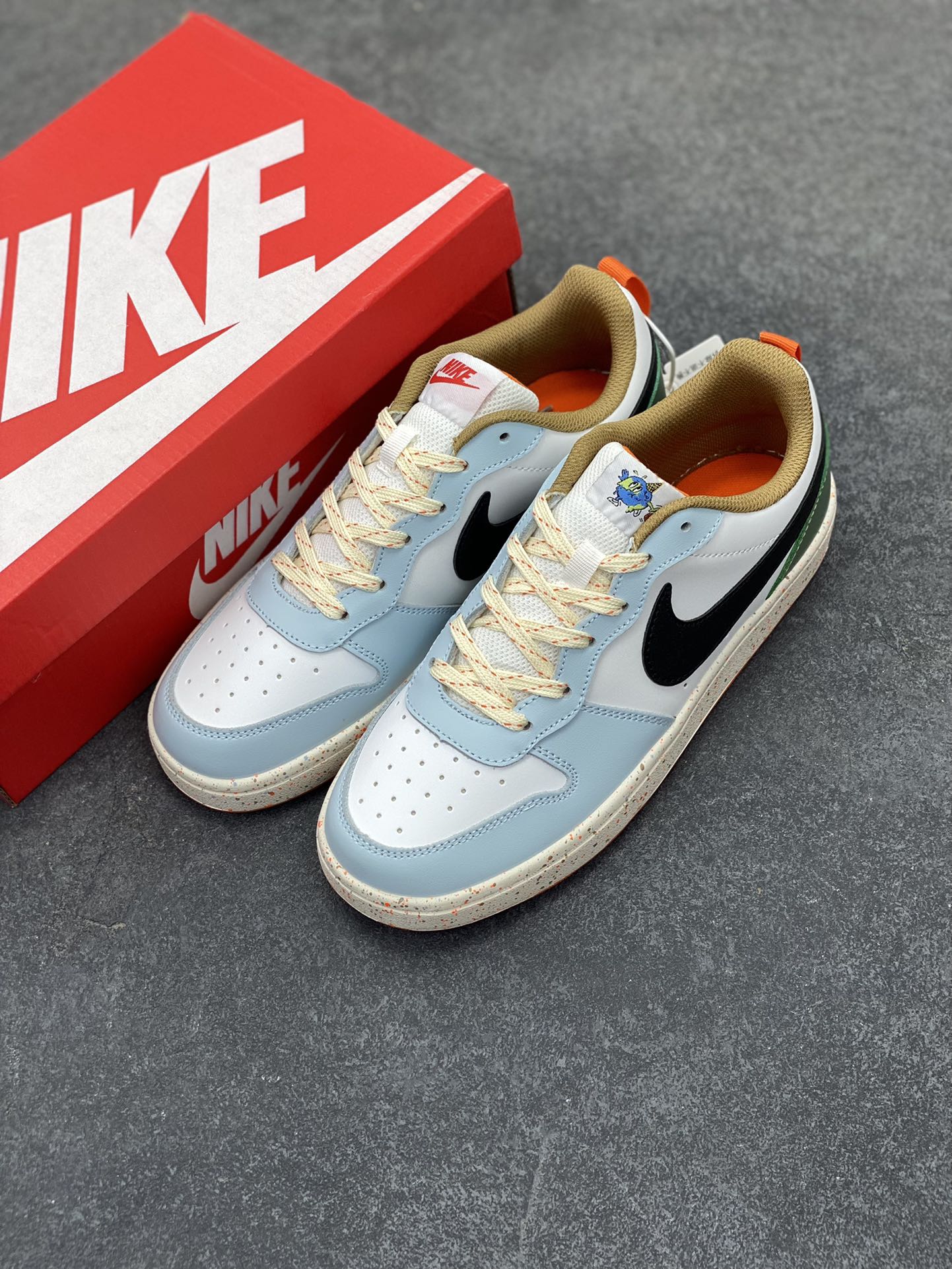 图片[8]-福利特价 Nike Court Borough Low 低帮百搭透气休闲运动板鞋男女鞋 经典耐用的设计，兼顾舒适脚感和出众风范，演绎匠心之作。结构性的支撑贴合感结合复古篮球设计，塑就场外全明星风范。 货号：DX6052-101 尺码：36 36.5 37.5 38 38.5 39 40 40.5 41 42 42.5 43 44 45-选品中心