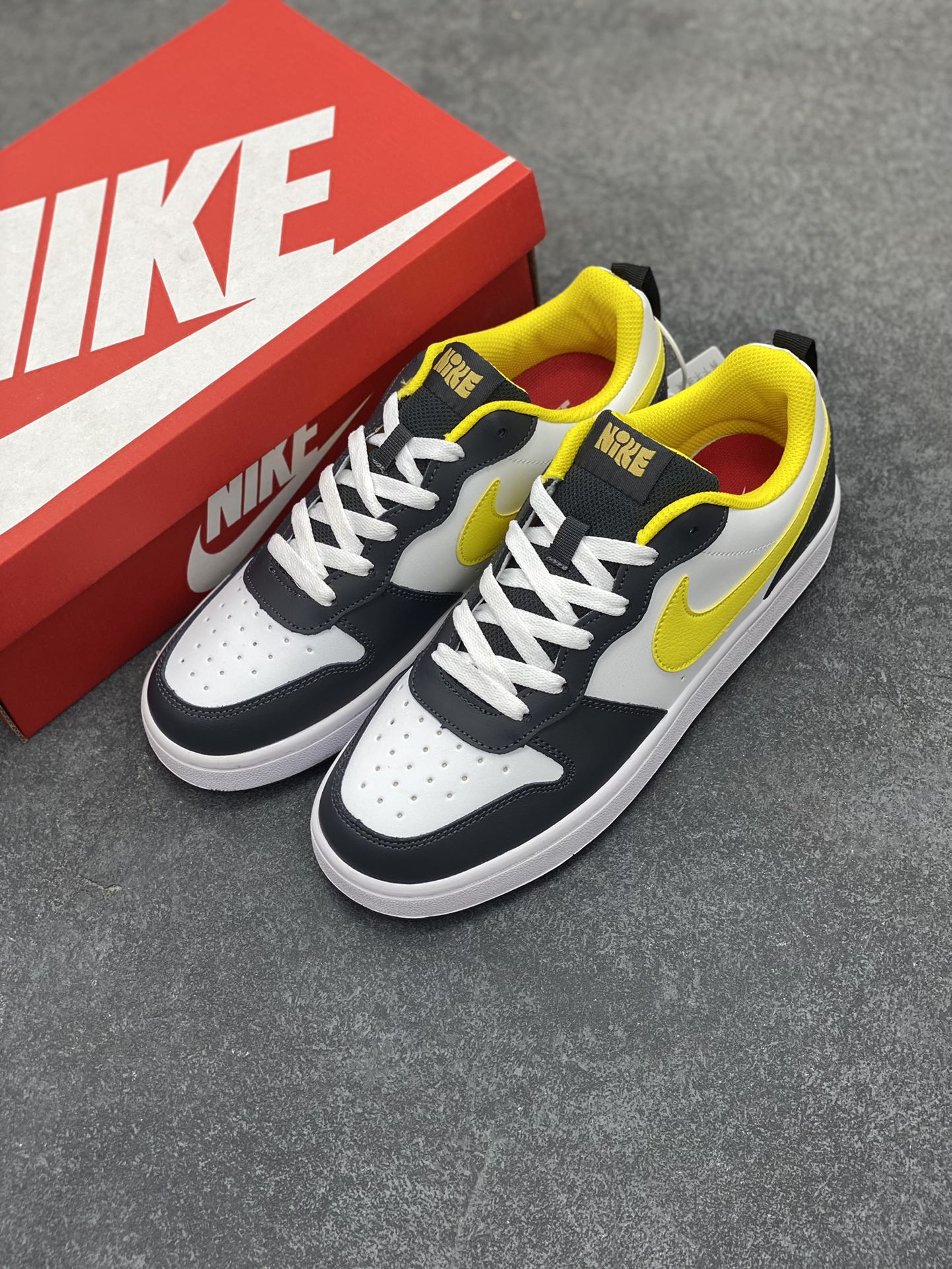 图片[8]-福利特价 Nike Court Borough Low 低帮百搭透气休闲运动板鞋男女鞋 经典耐用的设计，兼顾舒适脚感和出众风范，演绎匠心之作。结构性的支撑贴合感结合复古篮球设计，塑就场外全明星风范。 货号：DO6688-100 尺码：36 36.5 37.5 38 38.5 39 40 40.5 41 42 42.5 43 44 45-选品中心