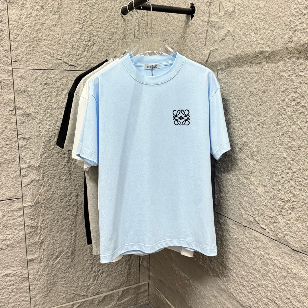 🅿️90 Loe*罗意* Colección primavera-verano 2025, camiseta de manga corta con logo bordado clásico y minimalista, tejido d…