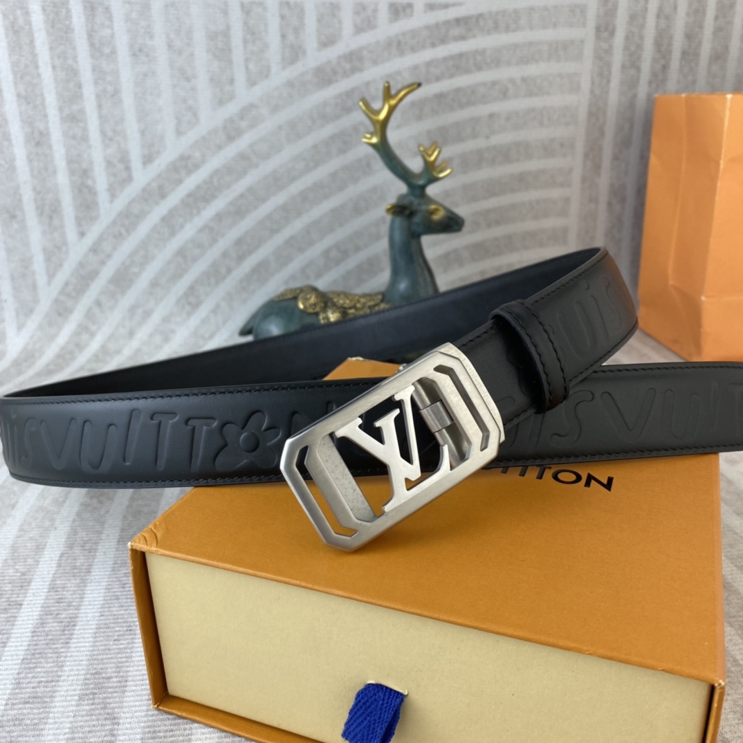 Louis Vuitton LV 特种皮腰带自动带系列 ， 五金精品不锈钢扣，手感柔软舒适 宽3.5CM