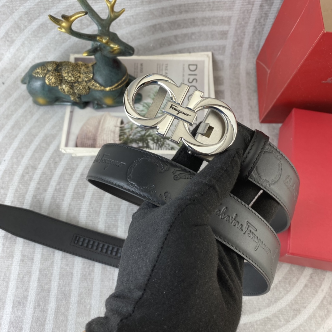 Ferragamo 菲拉格慕 特种皮腰带自动带系列 ， 五金精品不锈钢扣，手感柔软舒适 宽3.5CM