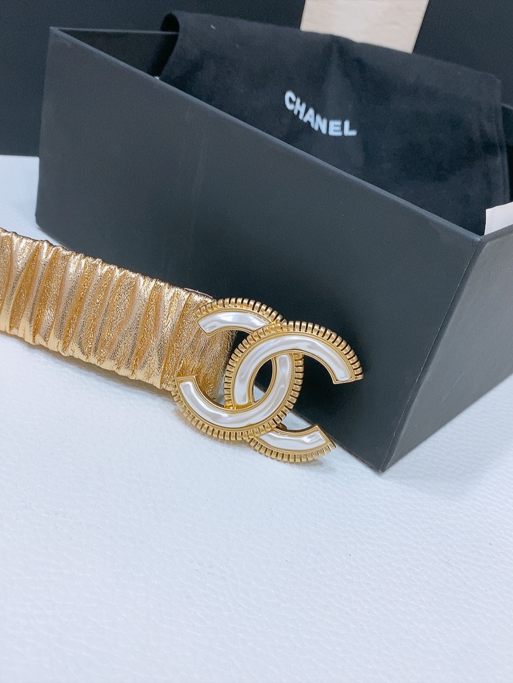 Chanel 代购级 香奈儿 chanel 24c cc树脂白 齿链黄铜logo扣 小牛皮 银色金属 与 金色金属 3
