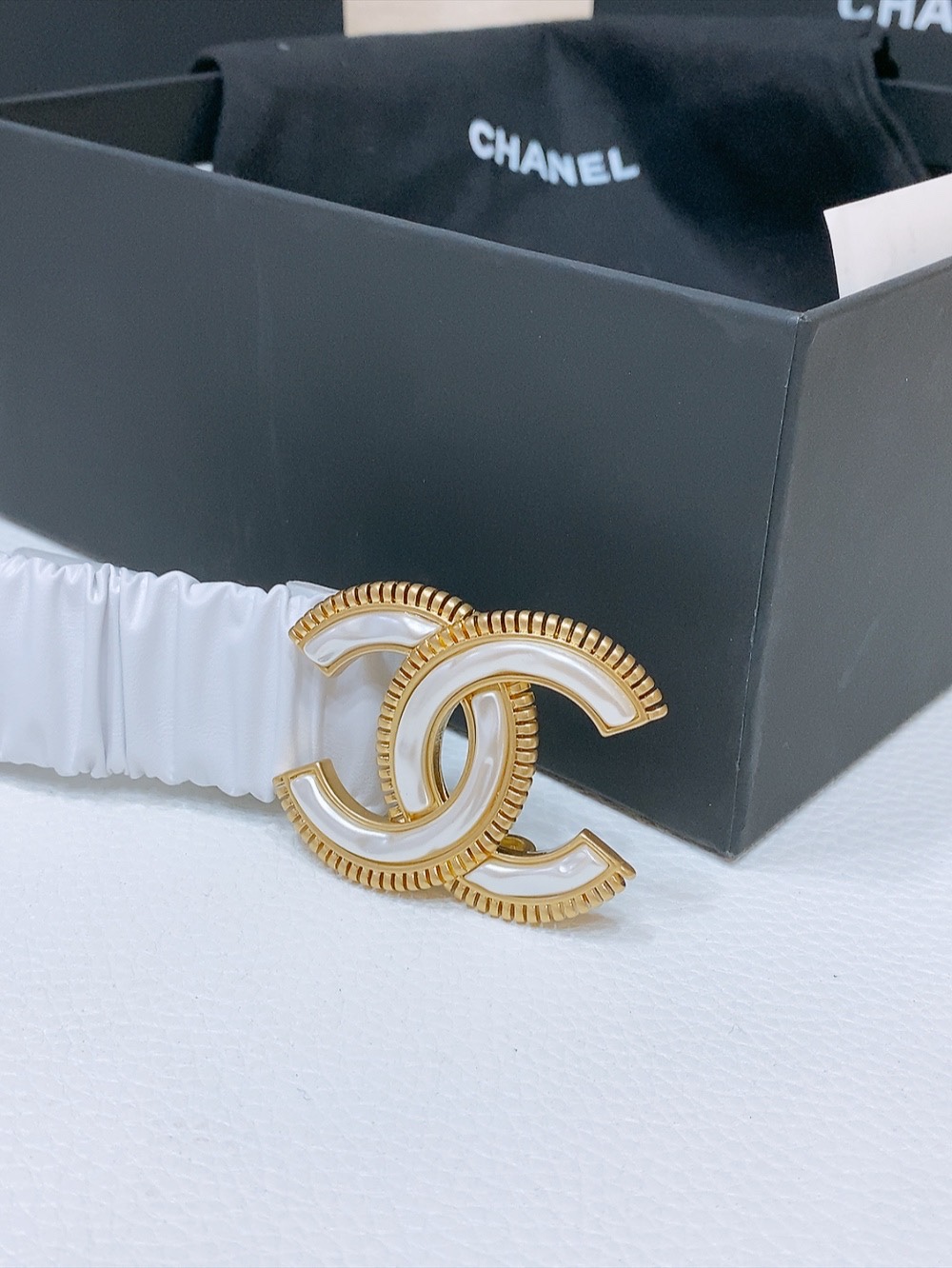 Chanel 代购级 香奈儿 chanel 24c cc树脂白 齿链黄铜logo扣 小牛皮 银色金属 与 金色金属 3