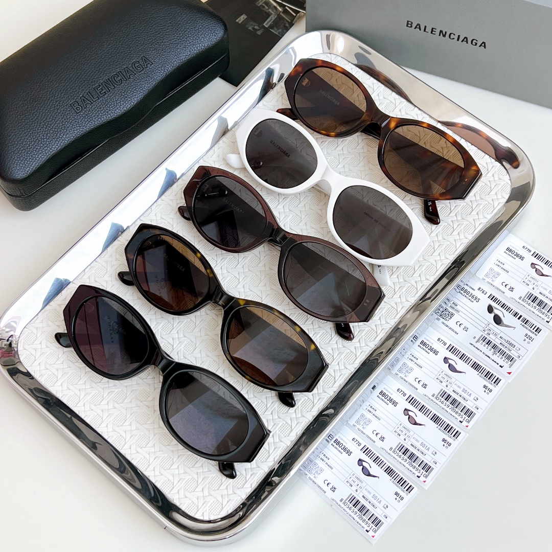  ⚠️新品发售 
配送彩图～
BALENCIAGA
MOD：BB0369
SIZE：55口20-145
