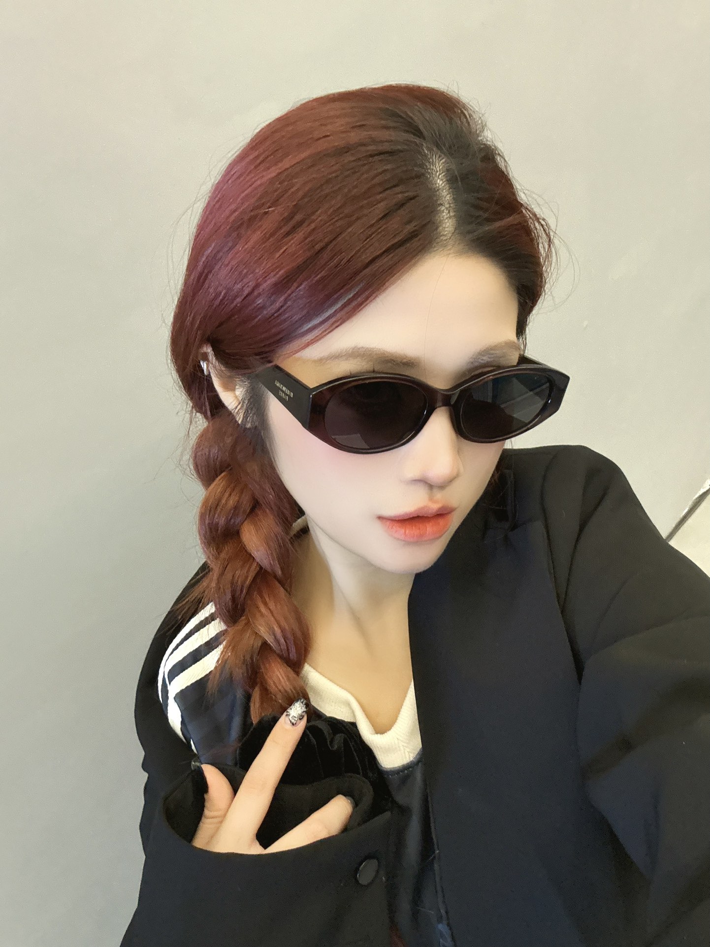  上脸图
BALENCIAGA
MOD：BB0369
SIZE：55口20-145
