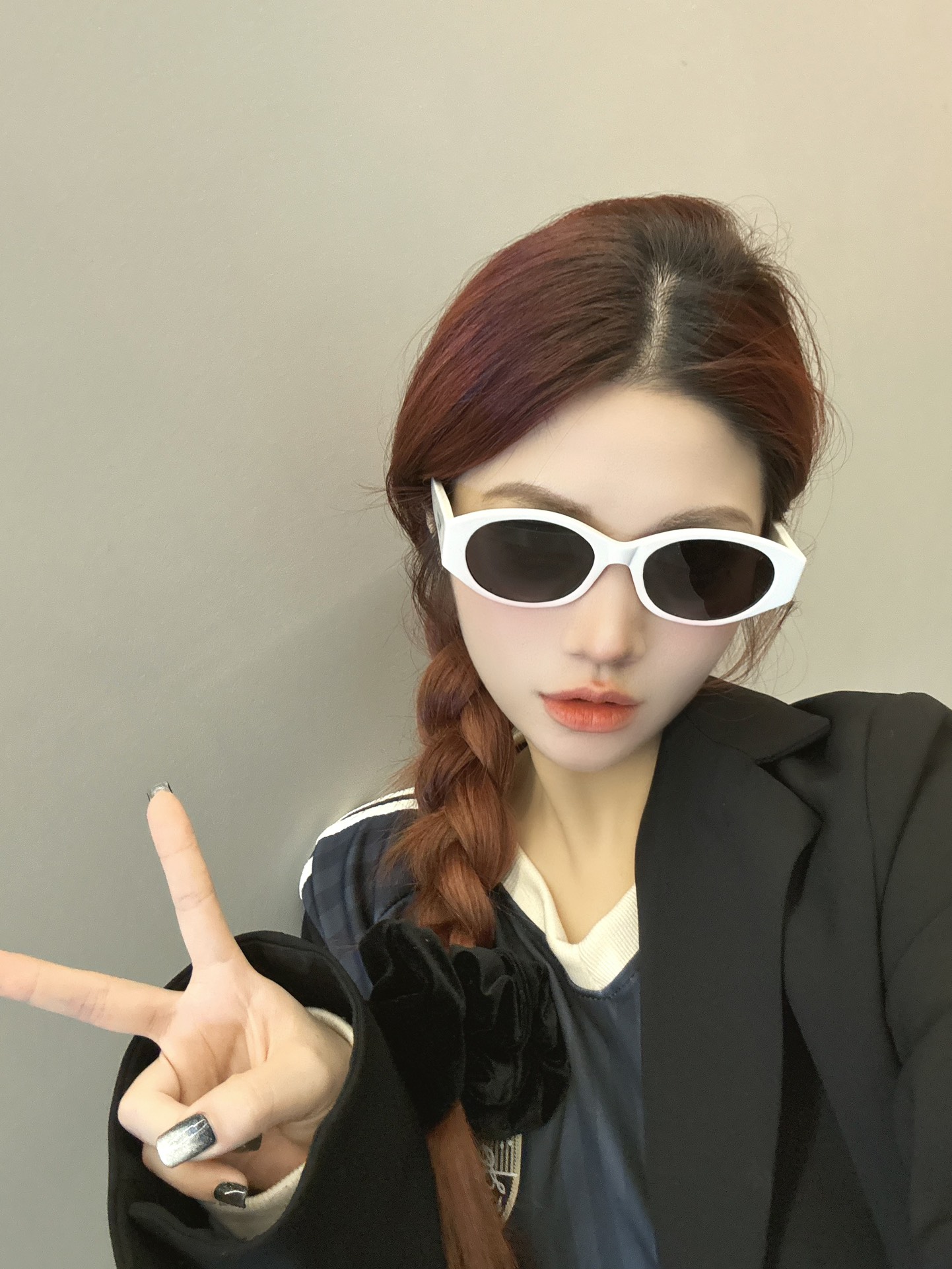 上脸图
BALENCIAGA
MOD：BB0369
SIZE：55口20-145
